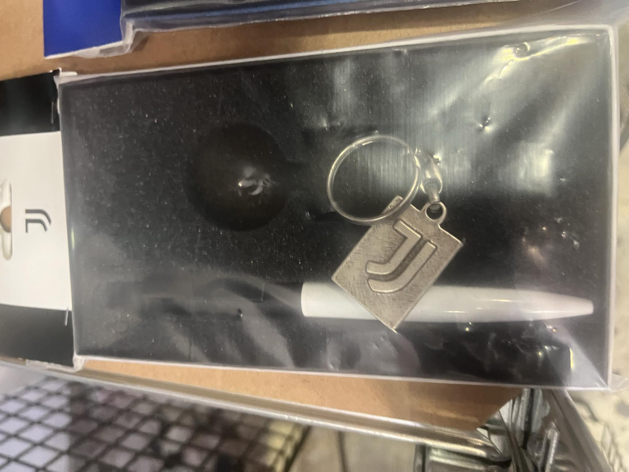 Juventus Pen and Keychain Set
