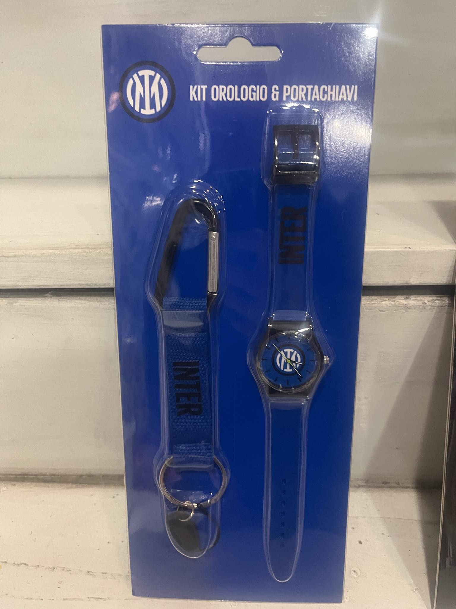 Inter Milan Watch and Keychain Set