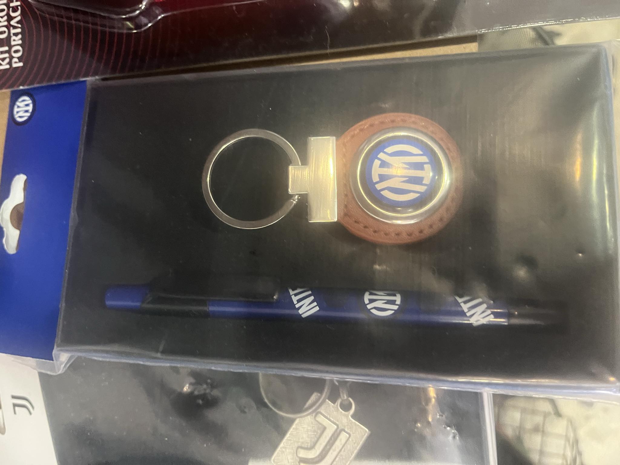 Inter Milan Keychain and Pen Set