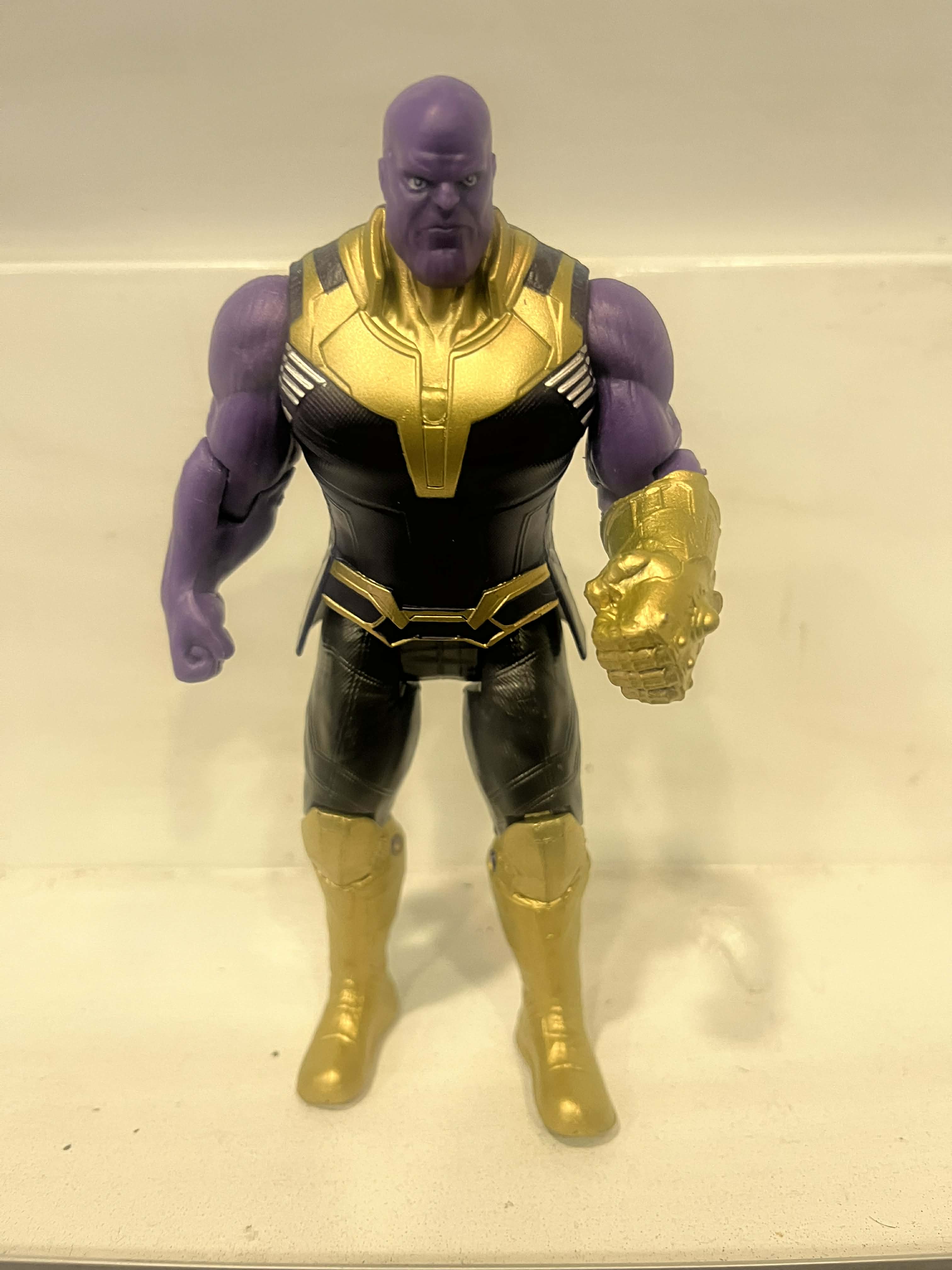 Action Figure Thanos