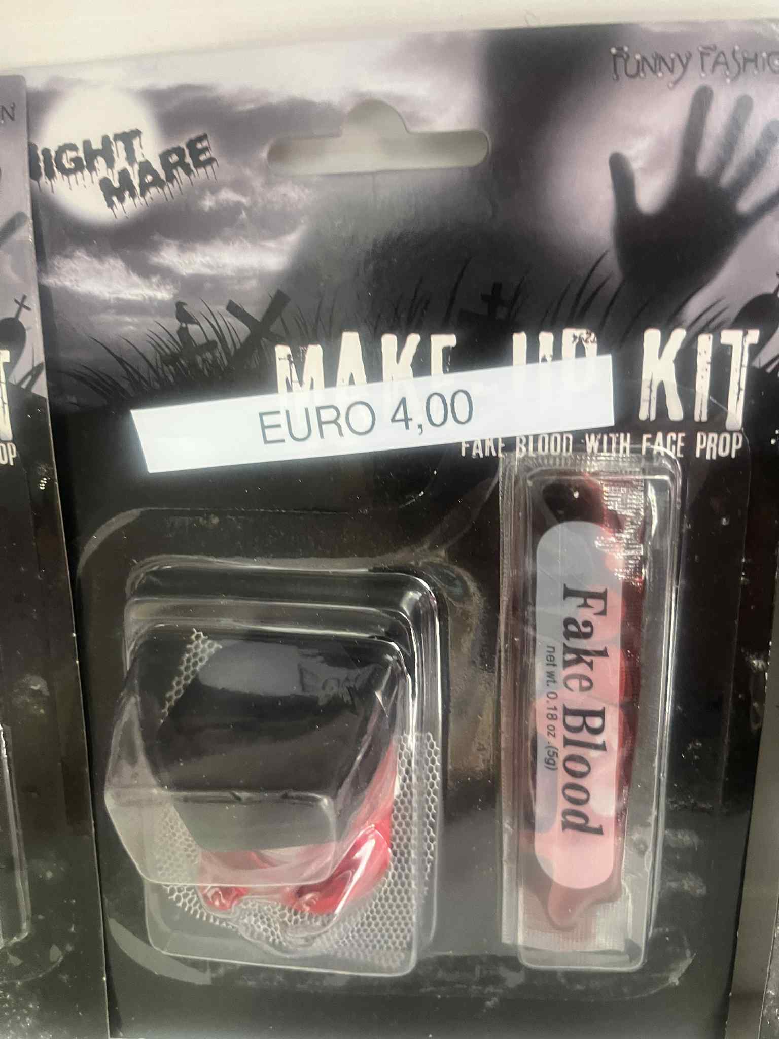 Make Up Kit - Fake Blood