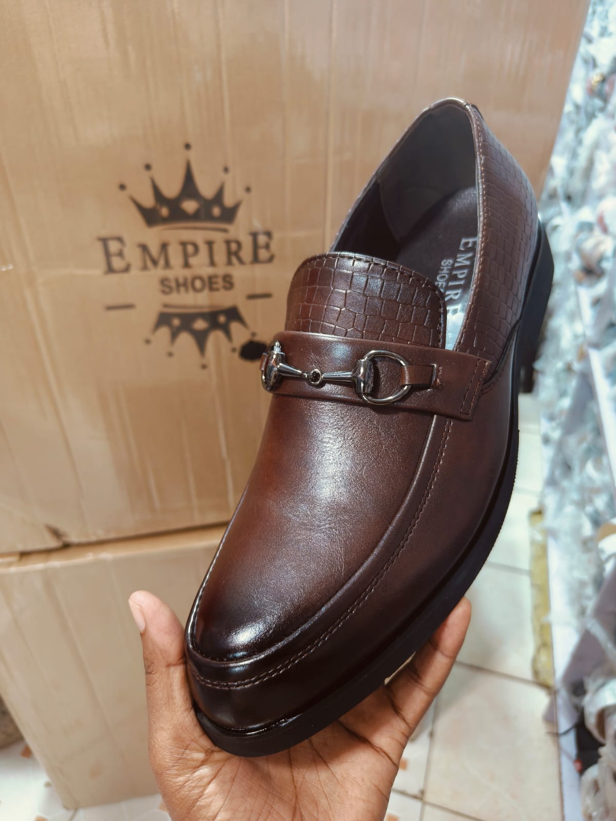 Empire Leather coffee brown