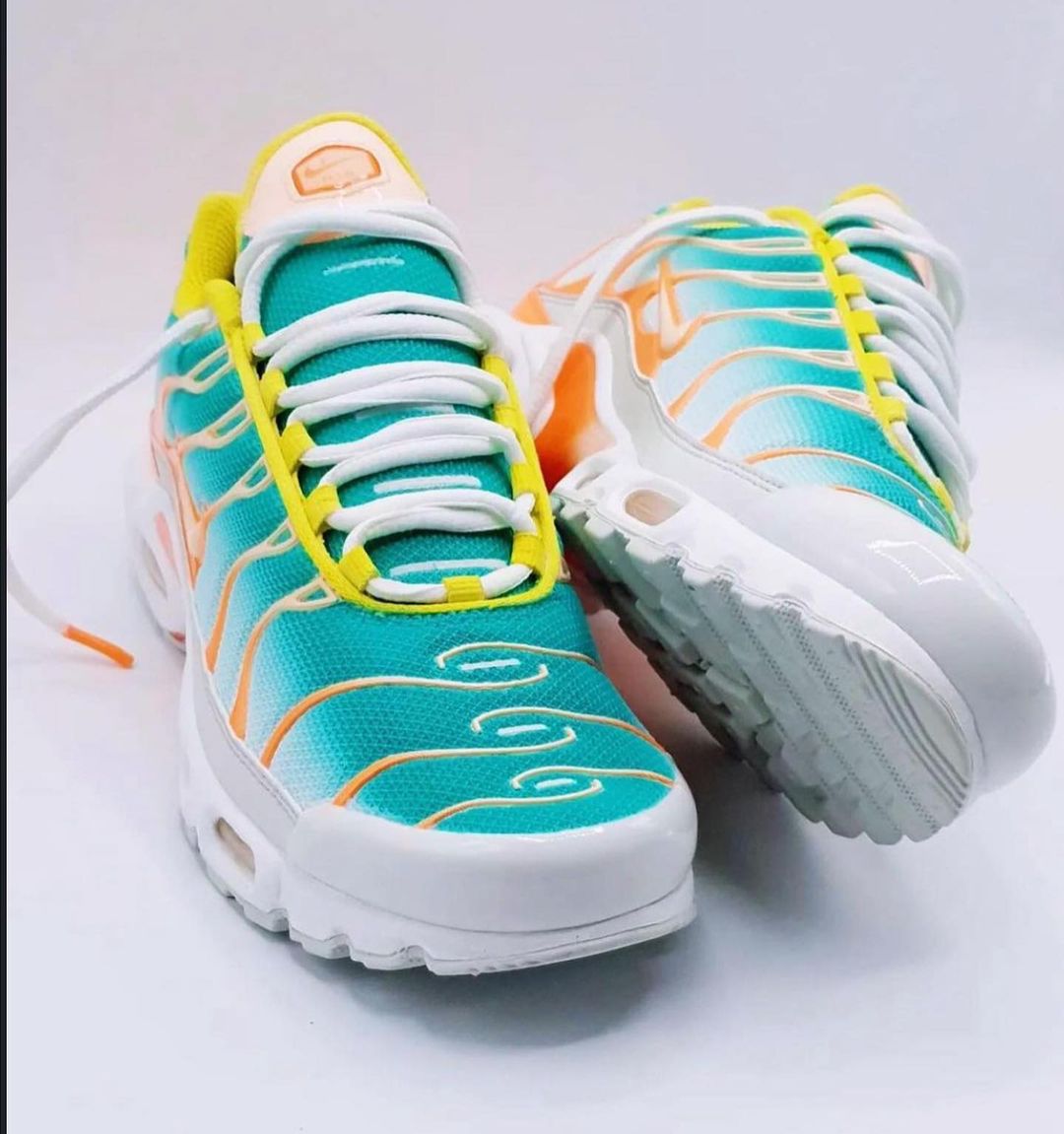 Nike Tn Colorful Athletic