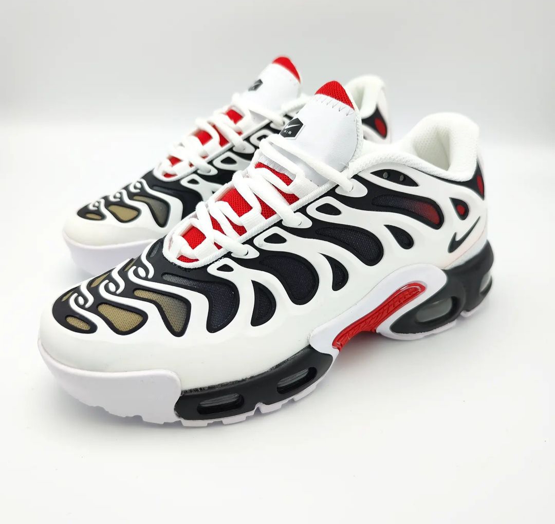 Nike Air Max Plus