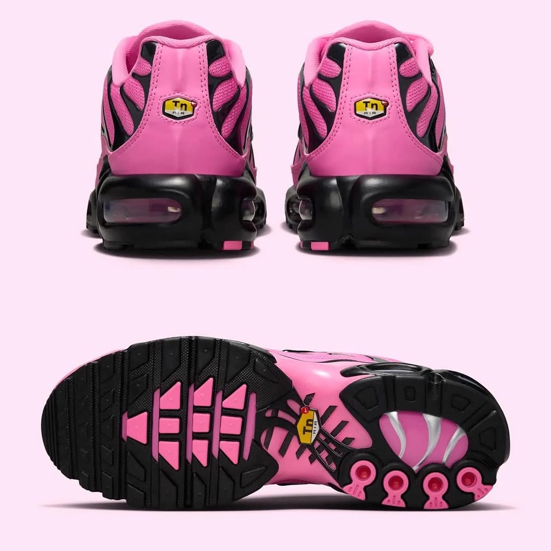 Nike Air Max Plus Pink Sneakers