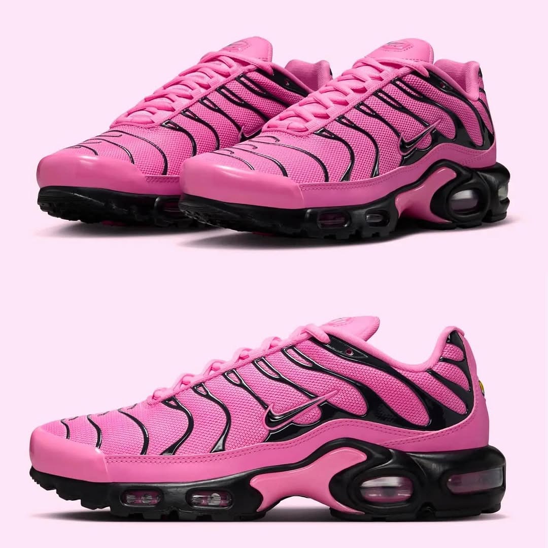 Nike Air Max Plus Pink Sneakers