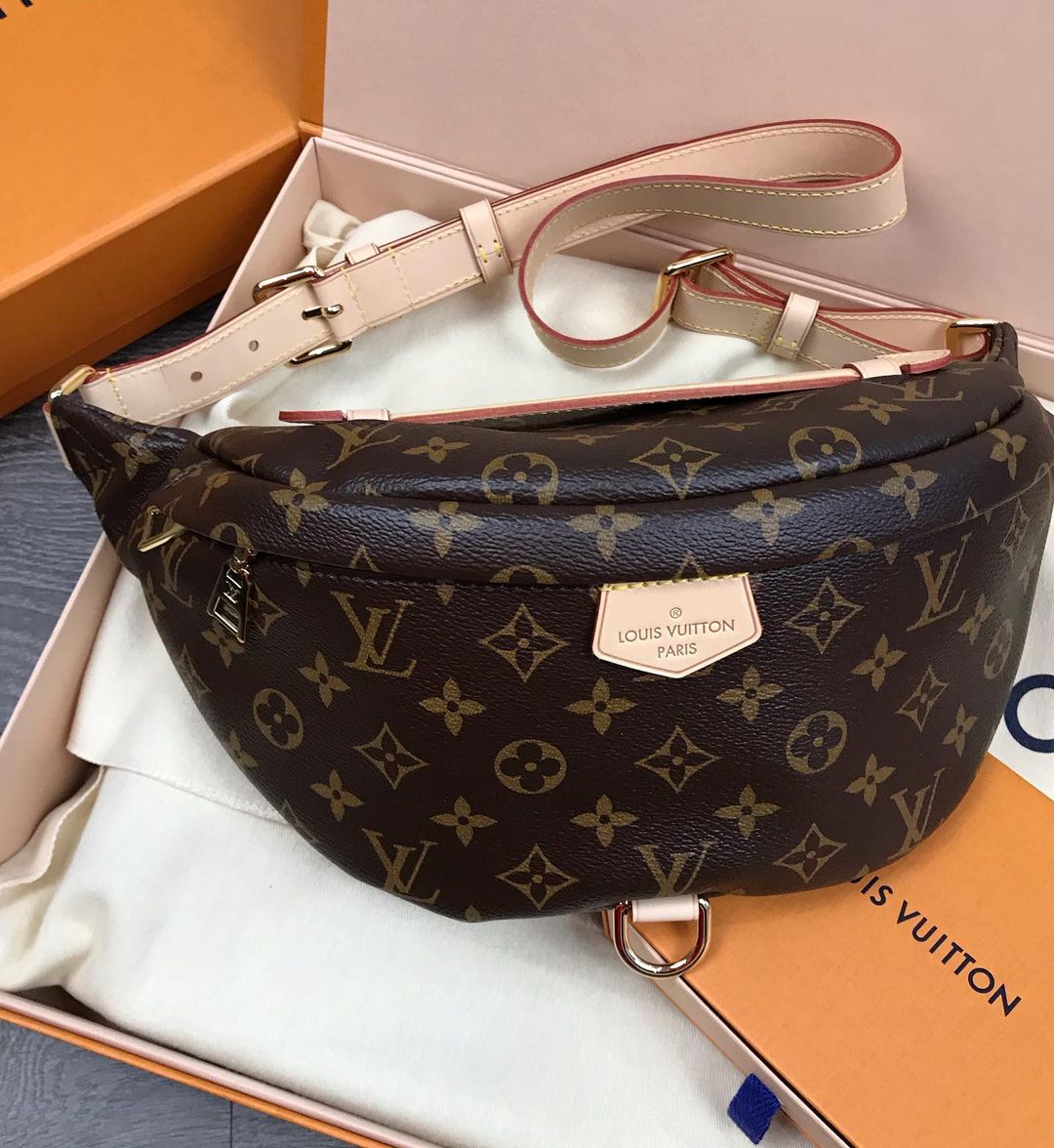 Louis Vuitton Monogram Bumbag