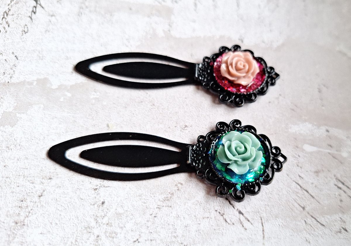 Black Decorative Metal Bookmarks