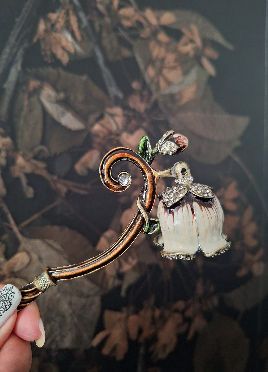 Candle Snuffer - White Flower