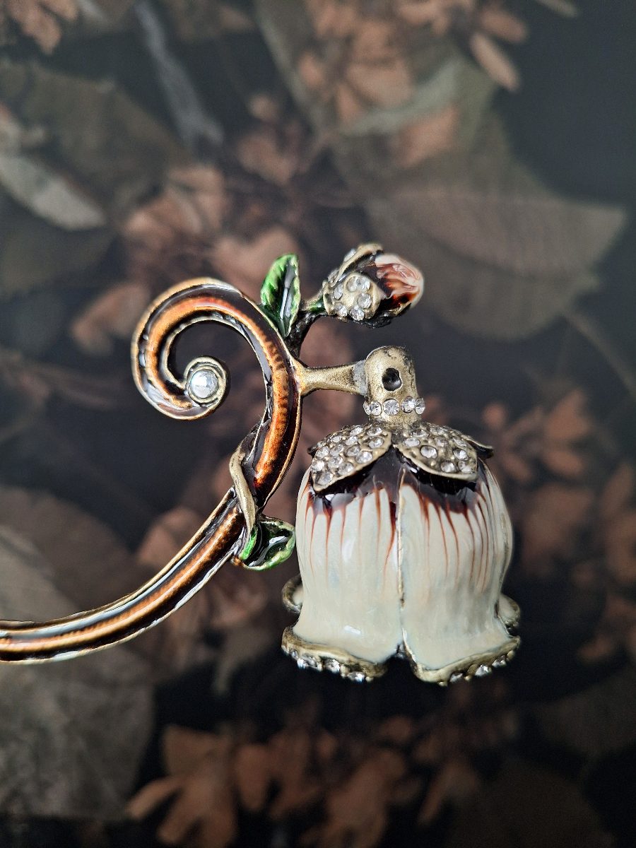 Candle Snuffer - White Flower