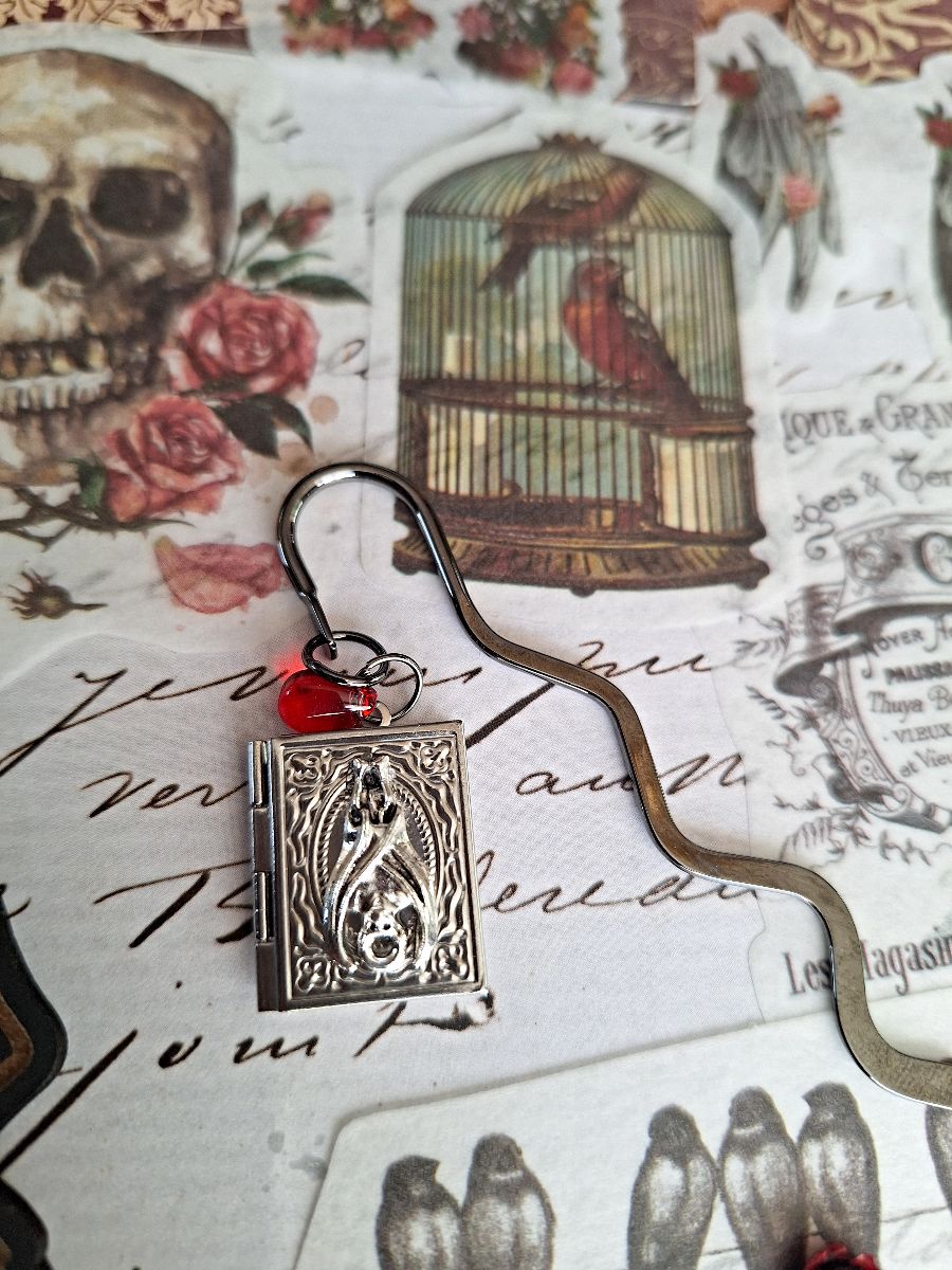 Vintage Gothic Journal Scrapbooking Set