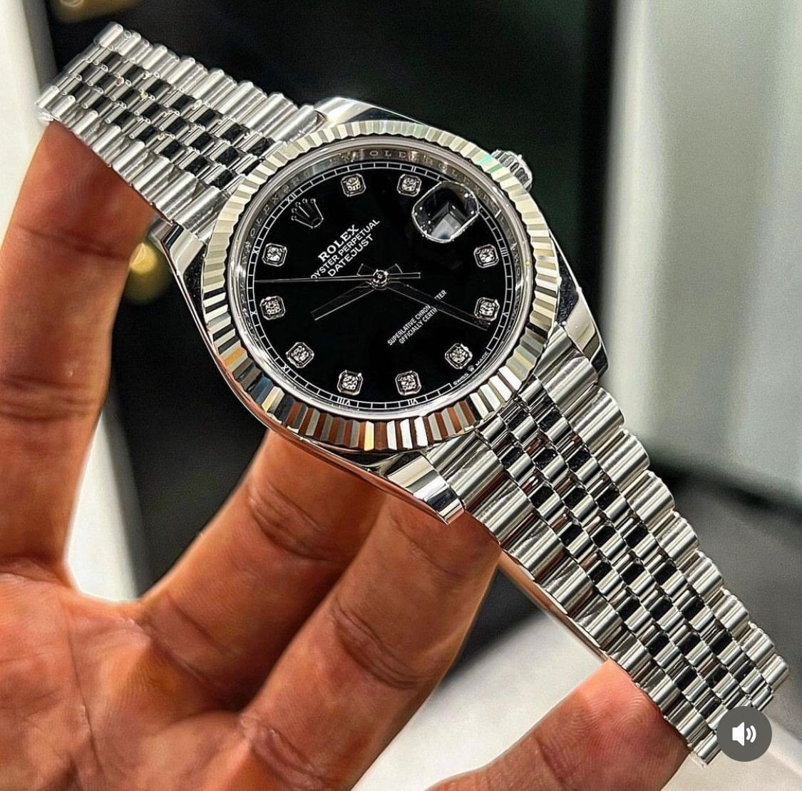 Rolex Luxury Black Dial Stone Date Watch