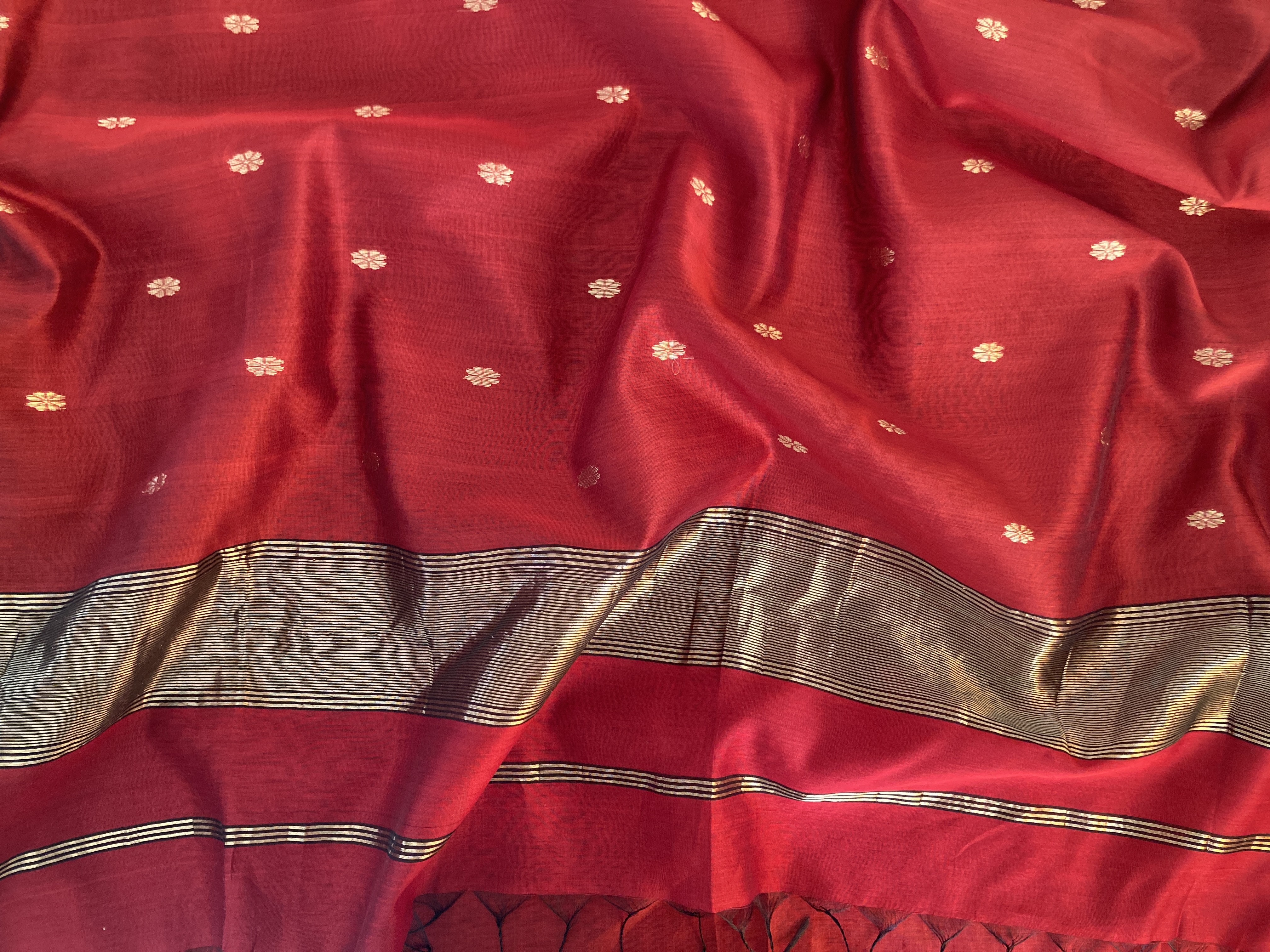 Red Maheshwari Saree with Golden Zari Border 