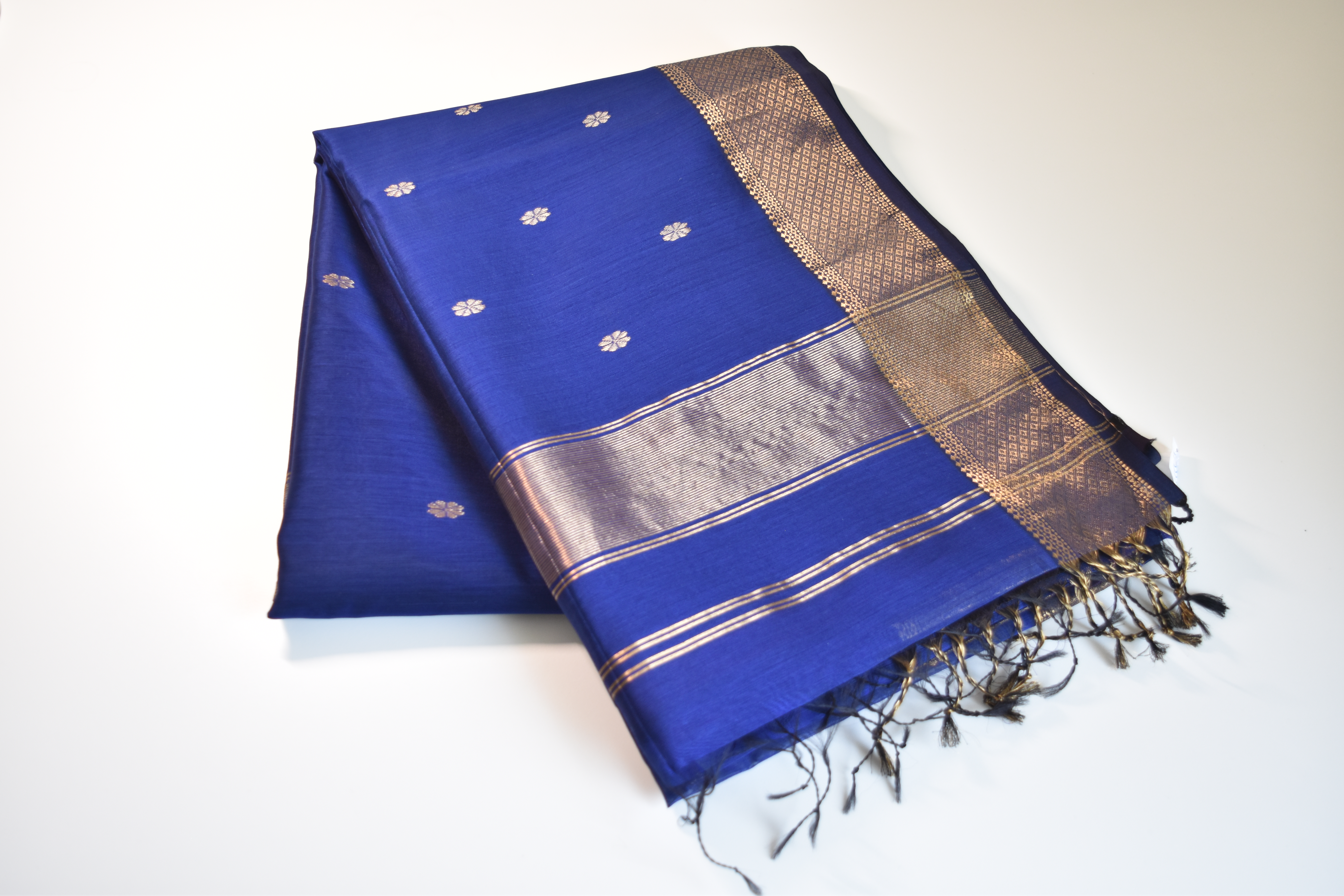 Royal Blue Maheshwari Saree with Golden Zari Border 