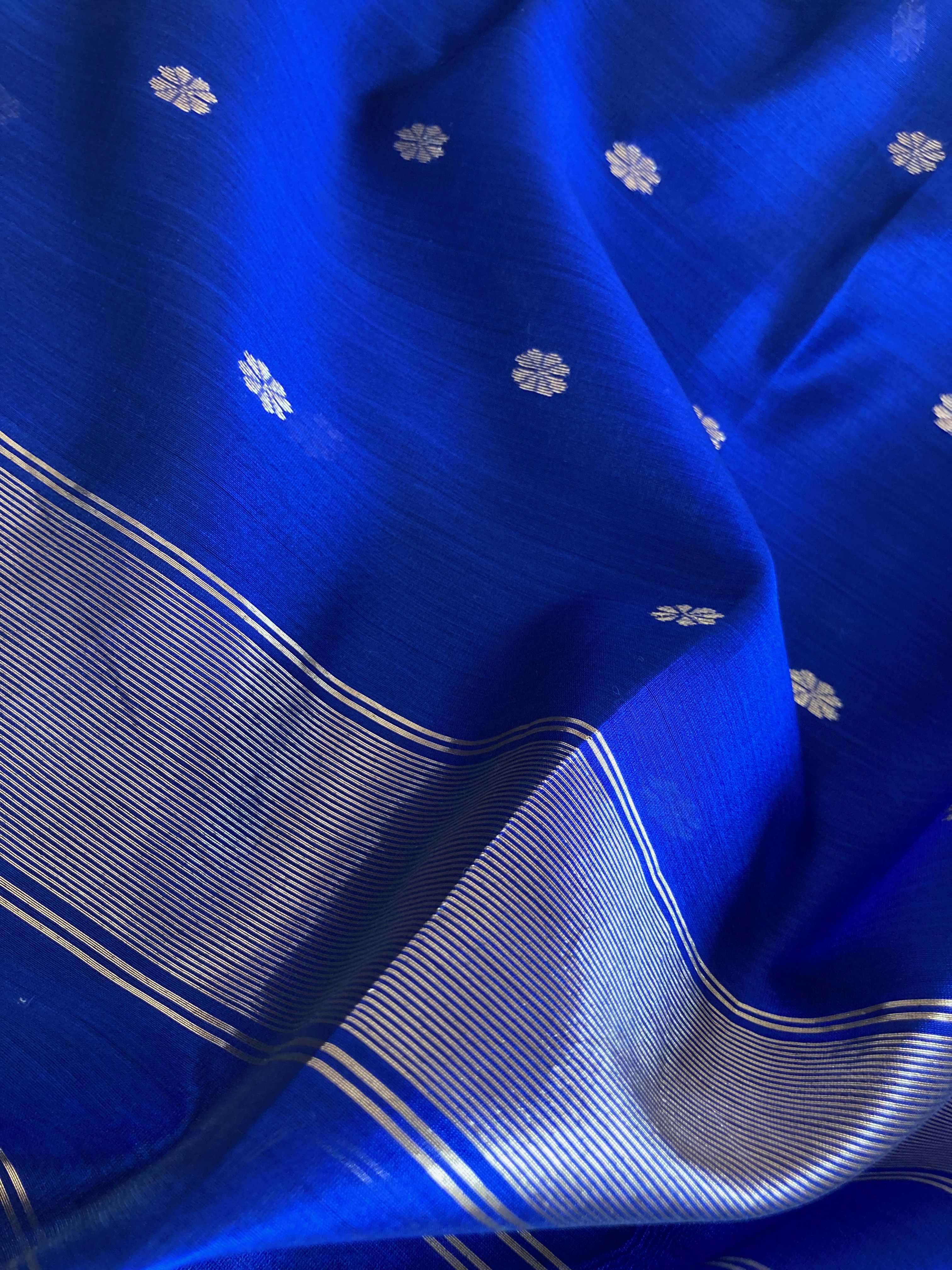 Royal Blue Maheshwari Saree with Golden Zari Border 