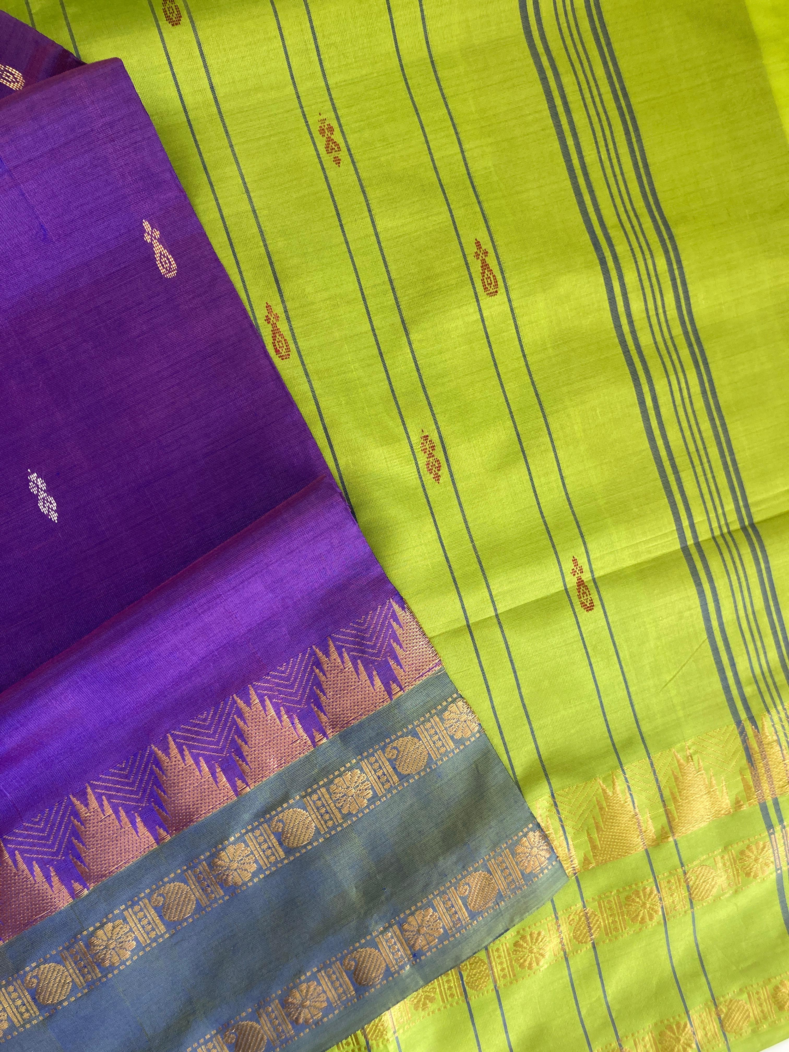 Purple Vaazhainaar/ Valainar Pattu Saree
