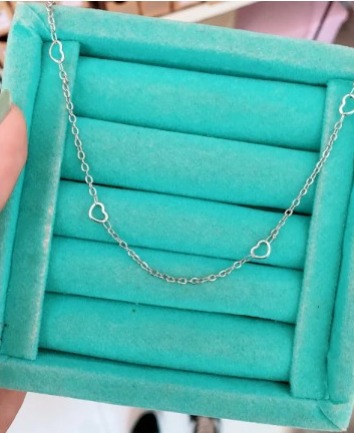Choker Mini Corações