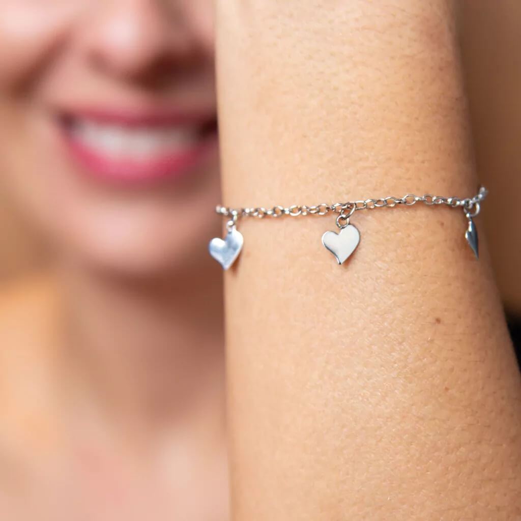 Pulseira Corações Chapa