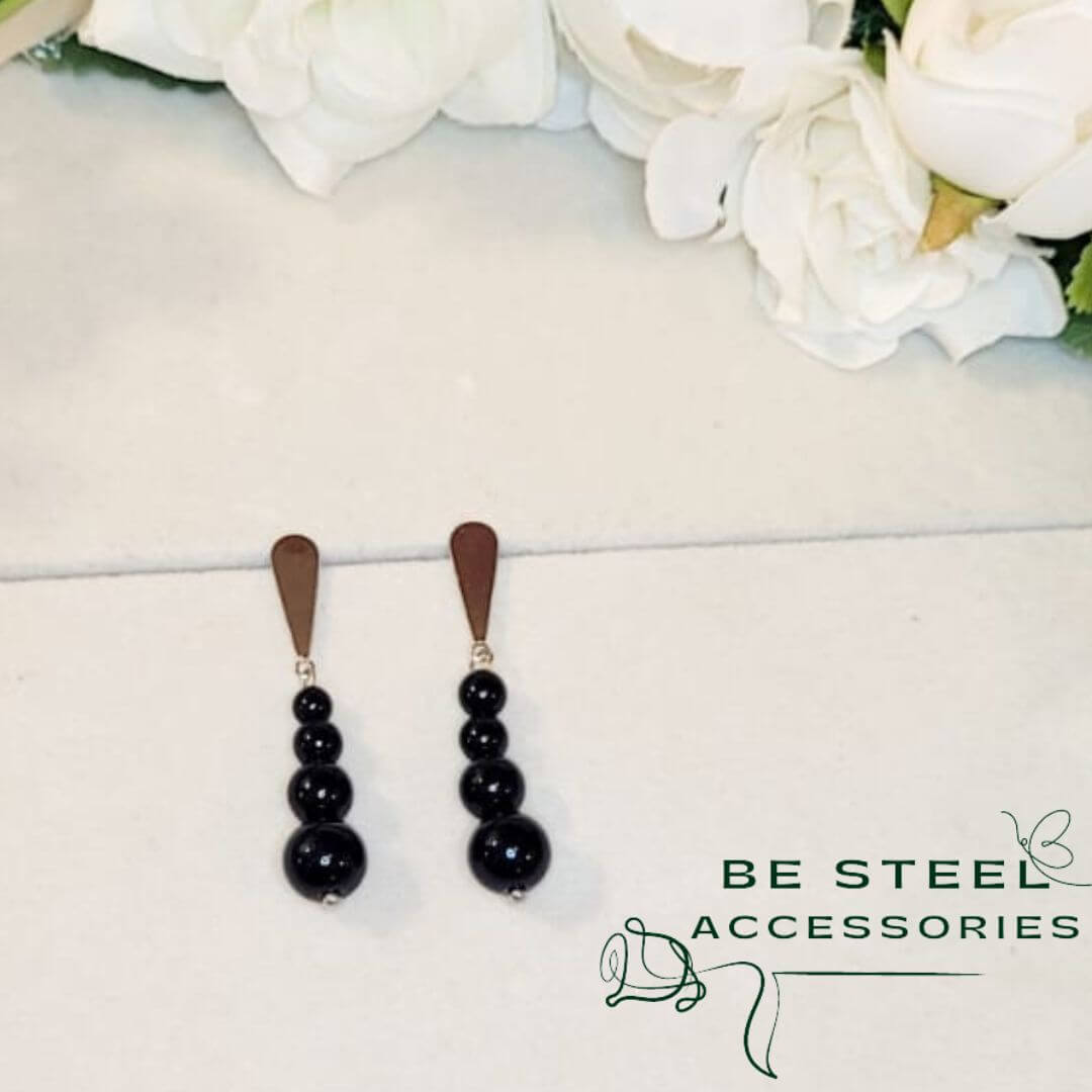 Brinco Pérolas Preta