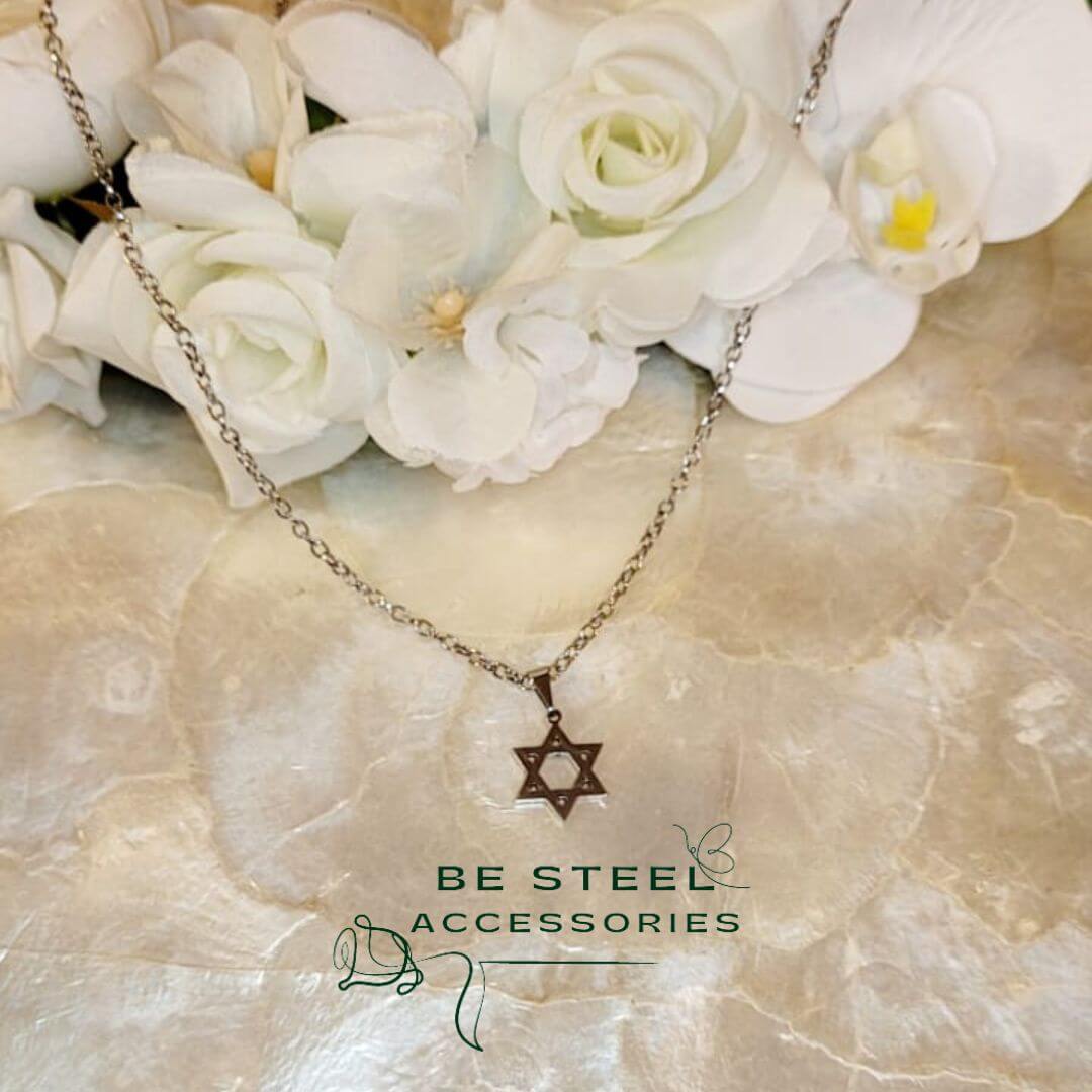 Colar Estrela de Davi