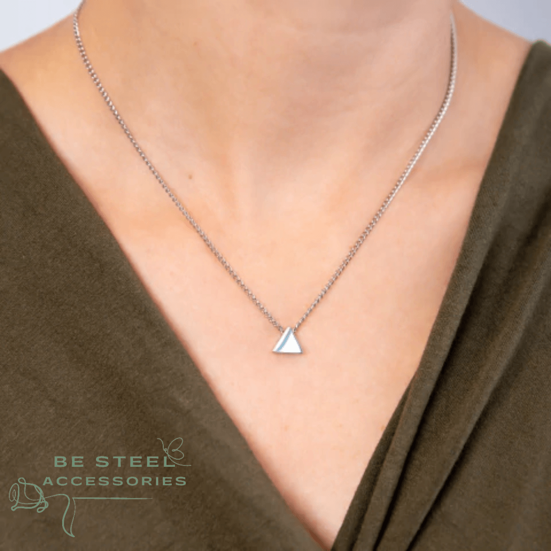 Choker Mini Triângulo