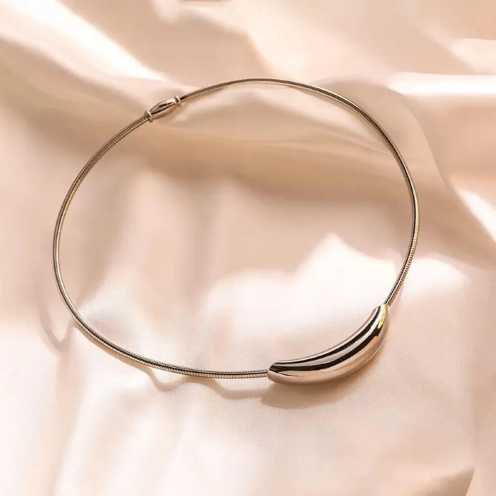 Choker Semirígido com Aro