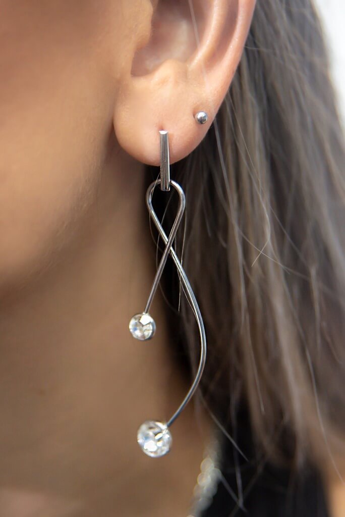 Brinco de Fio em Aço Com Zircônia 6 e 8mm