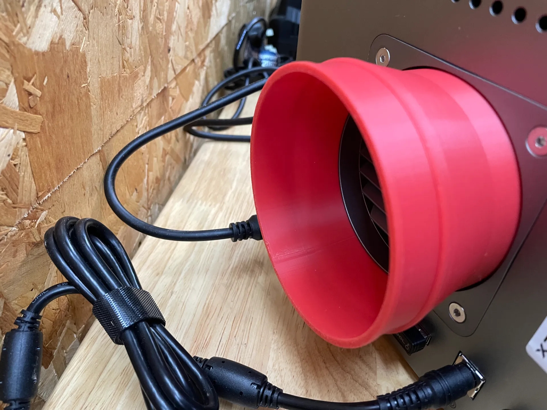 XTOOL F1 Ultra 75mm - 100mm Extractor adapter