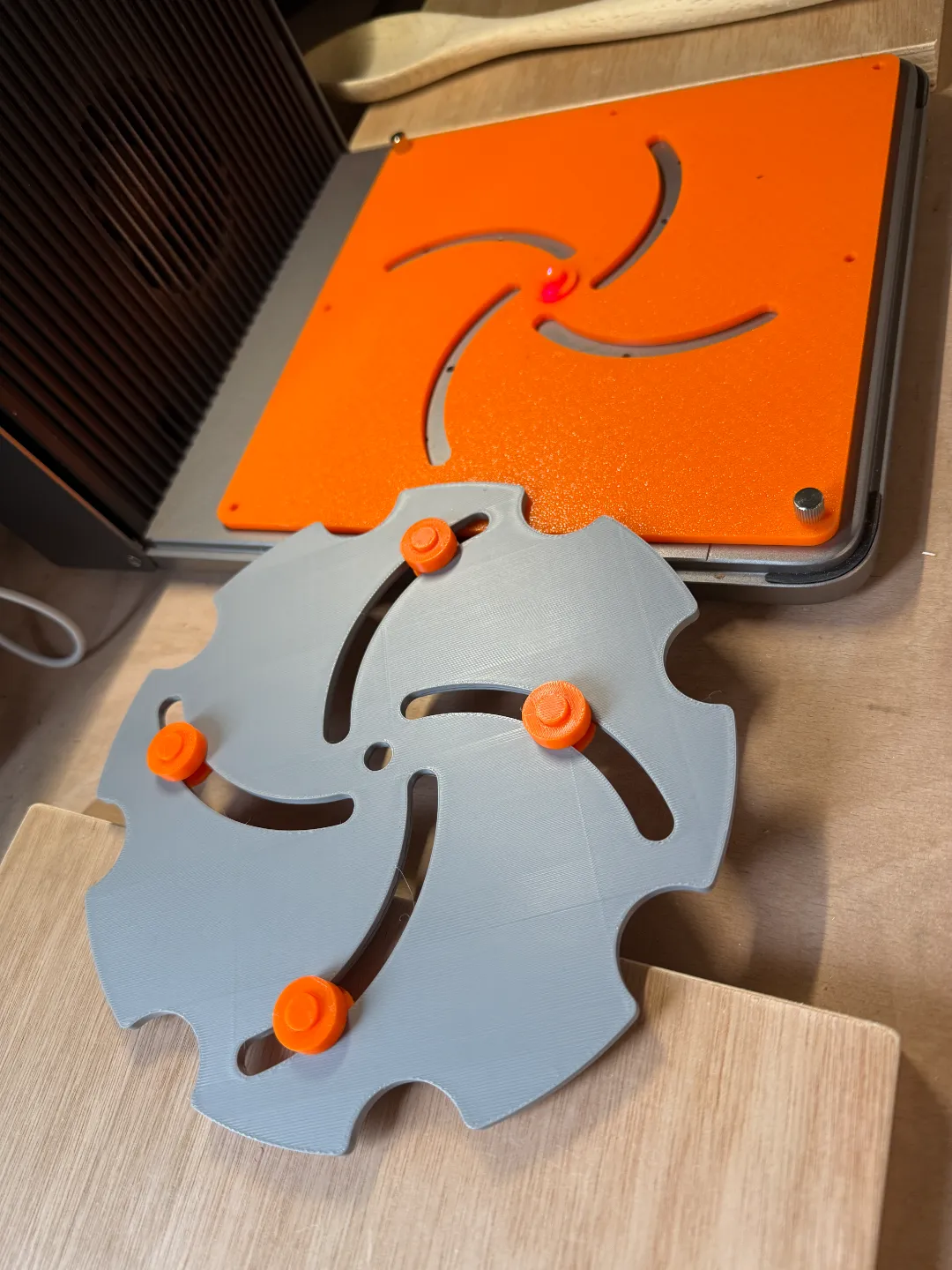  XTOOL F1 Ultra Self Centering Base