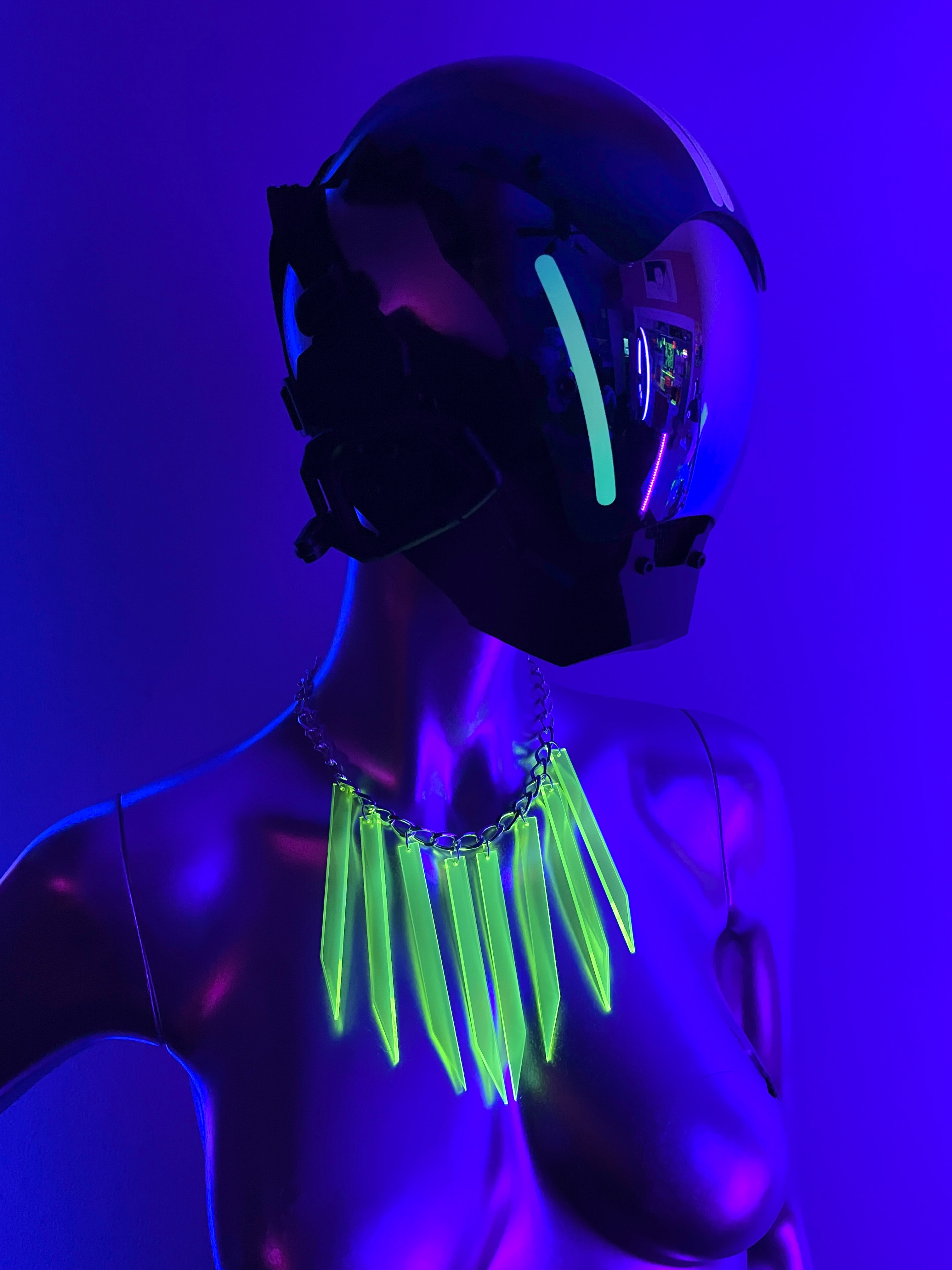 CYBERPUNK SHARD NECKLACE AND EARRINGS