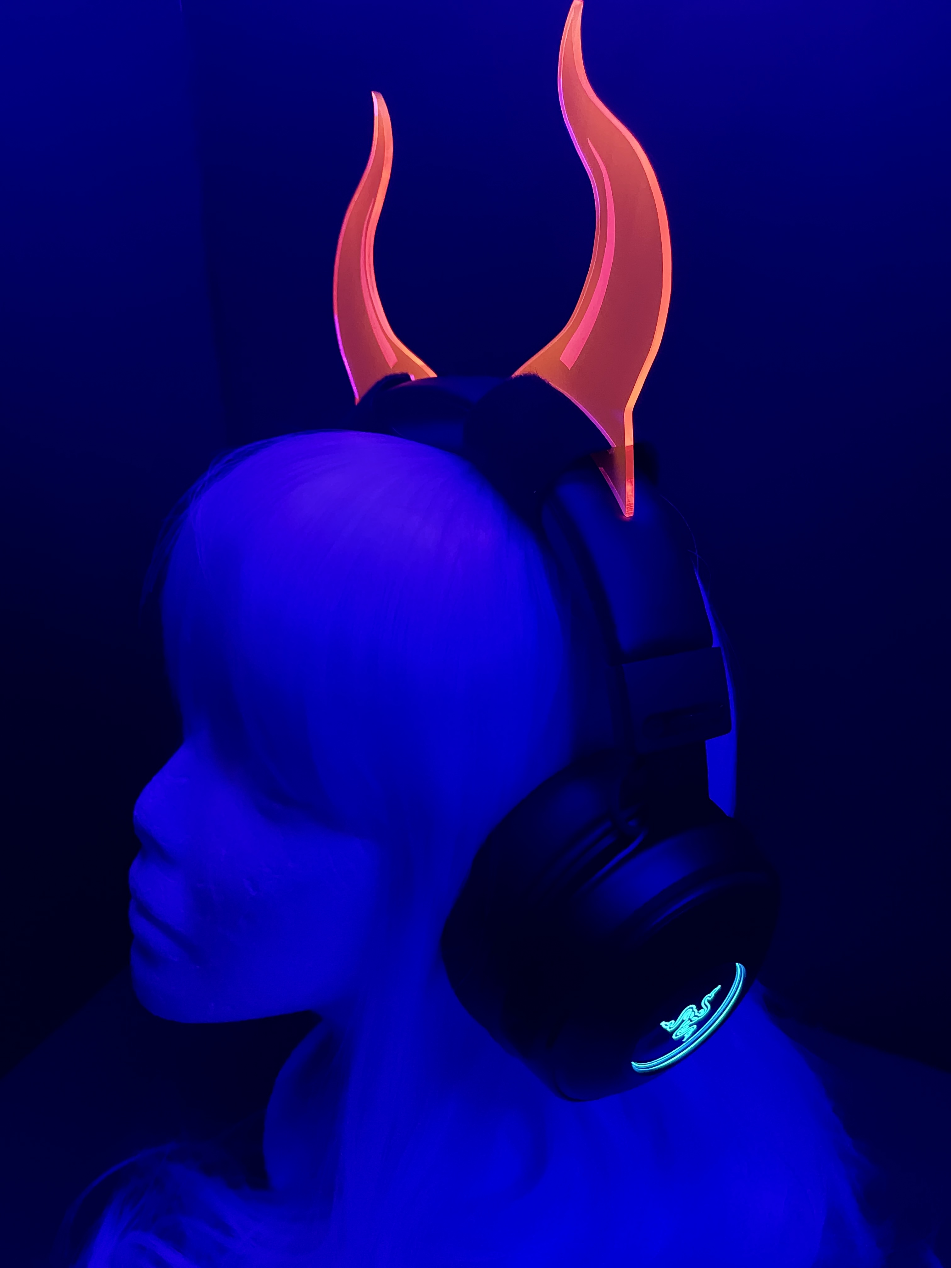 HEADPHONE DEVIL HORNS-LARGE