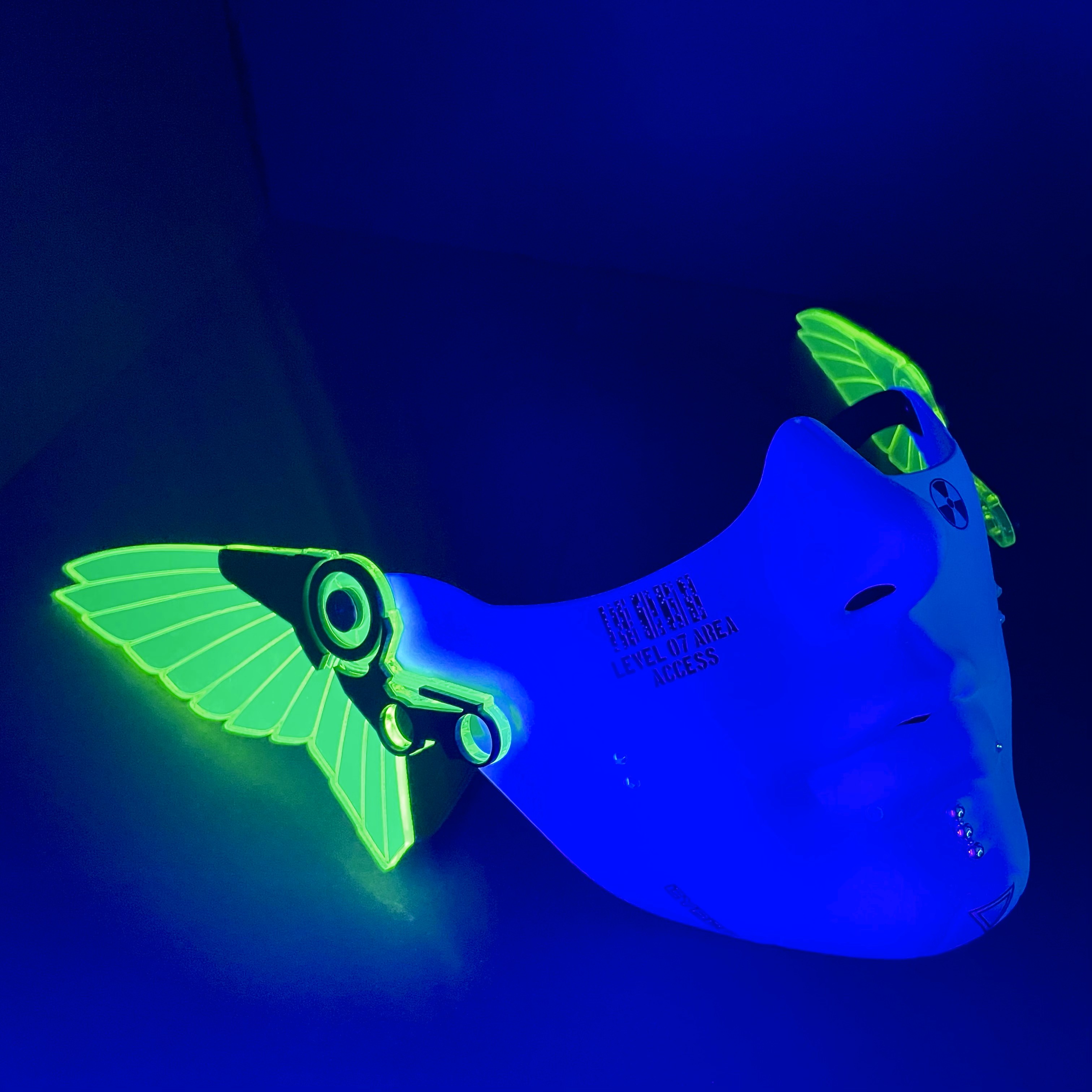 CYBERPUNK MECHA HALF MASK-NEON GREEN
