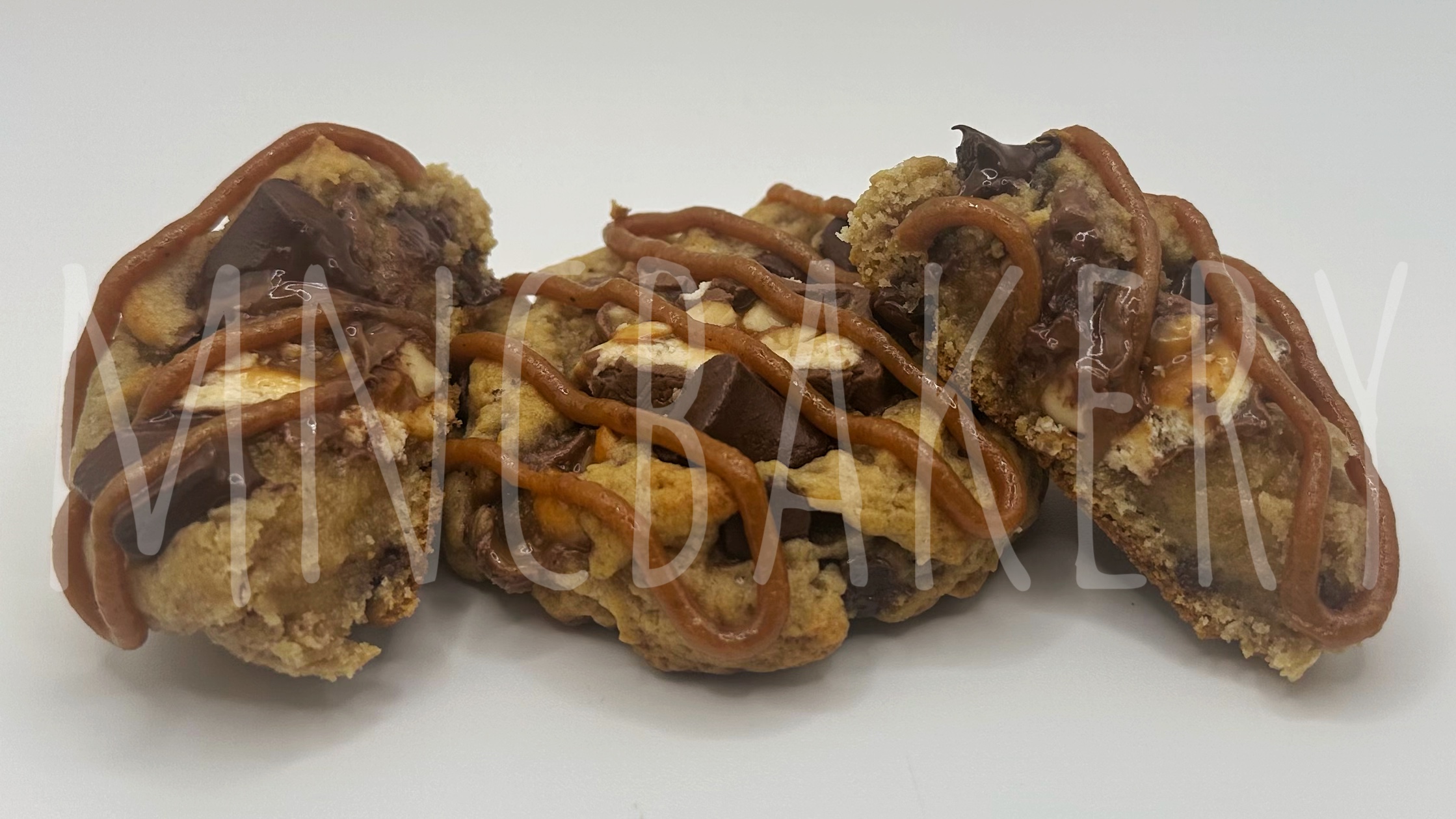 Chunky Snickers Cookies