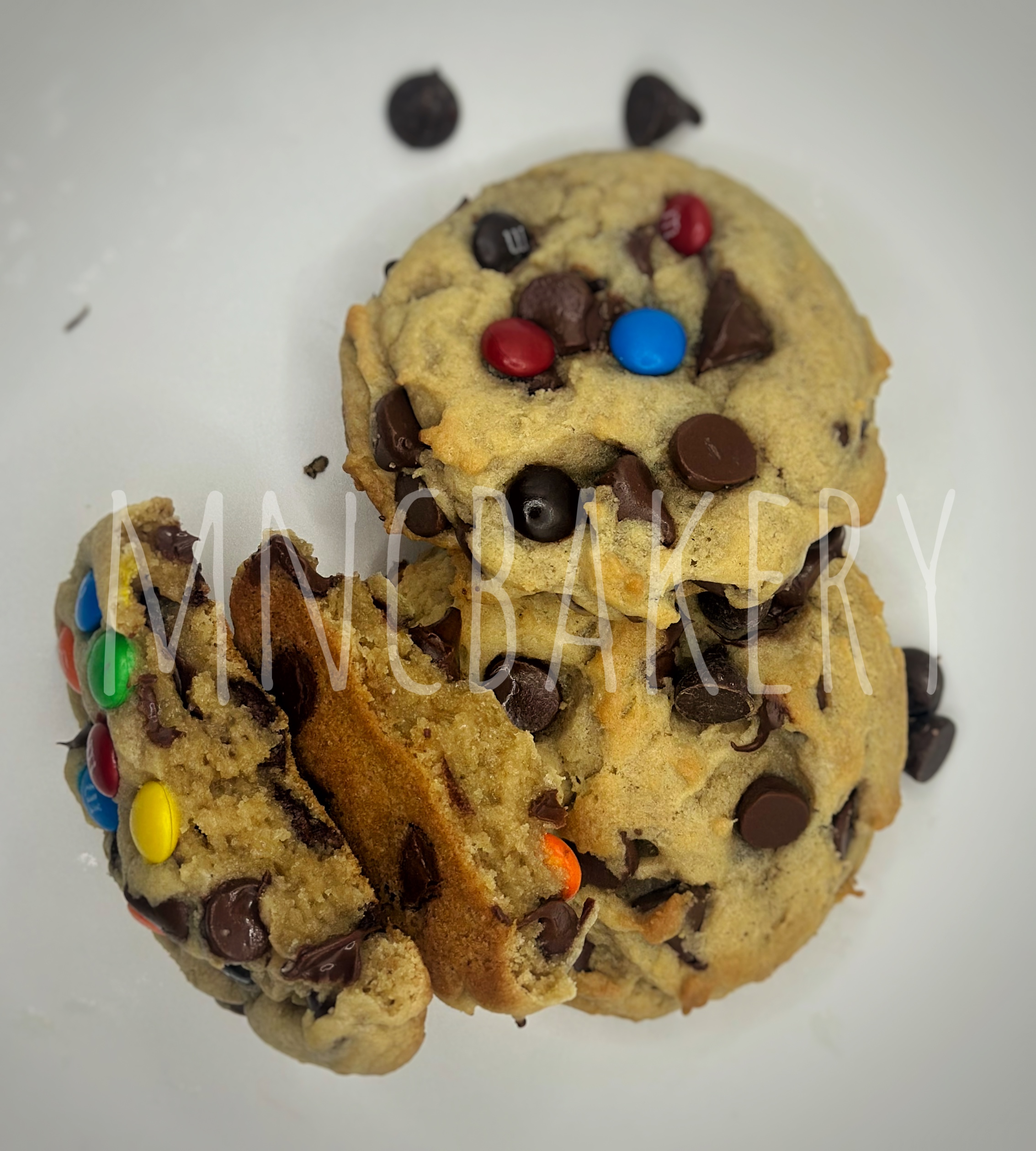 Gooey Chocolate Chip Cookies