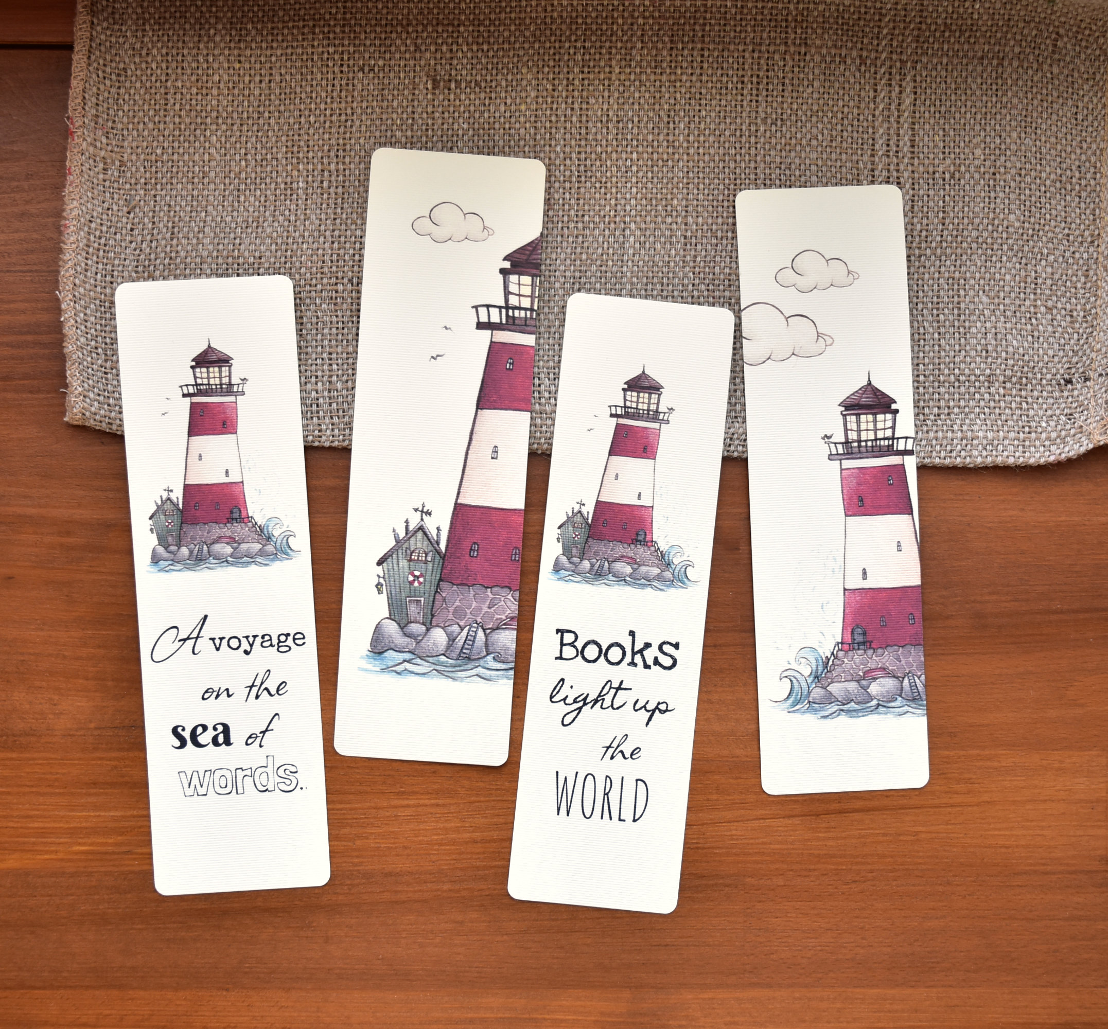 Világítótornyos könyvjelzők