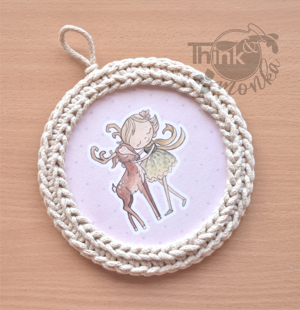 Kerek kép - pasztell Monka-lányok