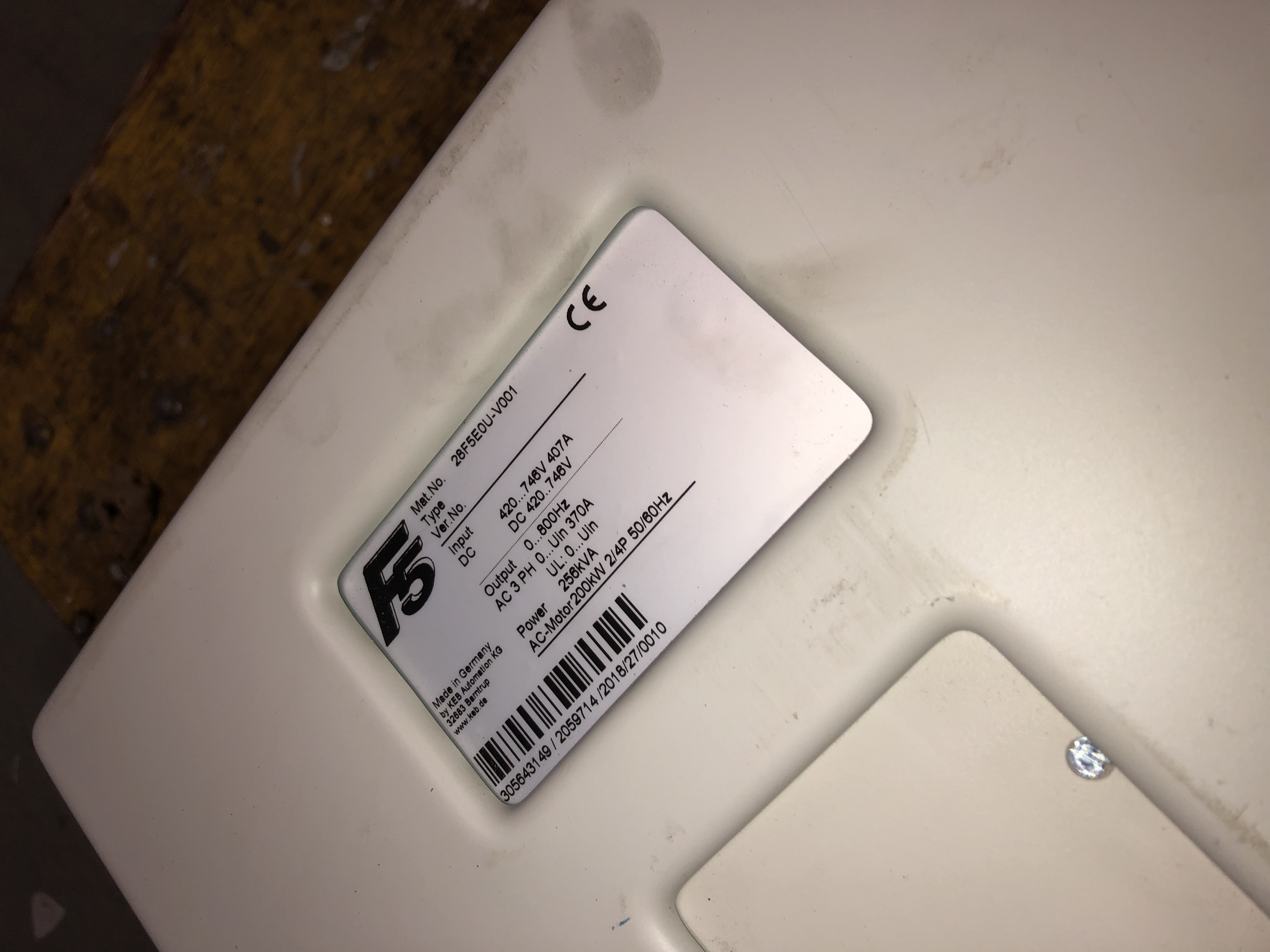 KEB F5 28F5E0U-V001 420V..746VDC 407A to 3-phase 0..800Hz 200KW 1-year warranty