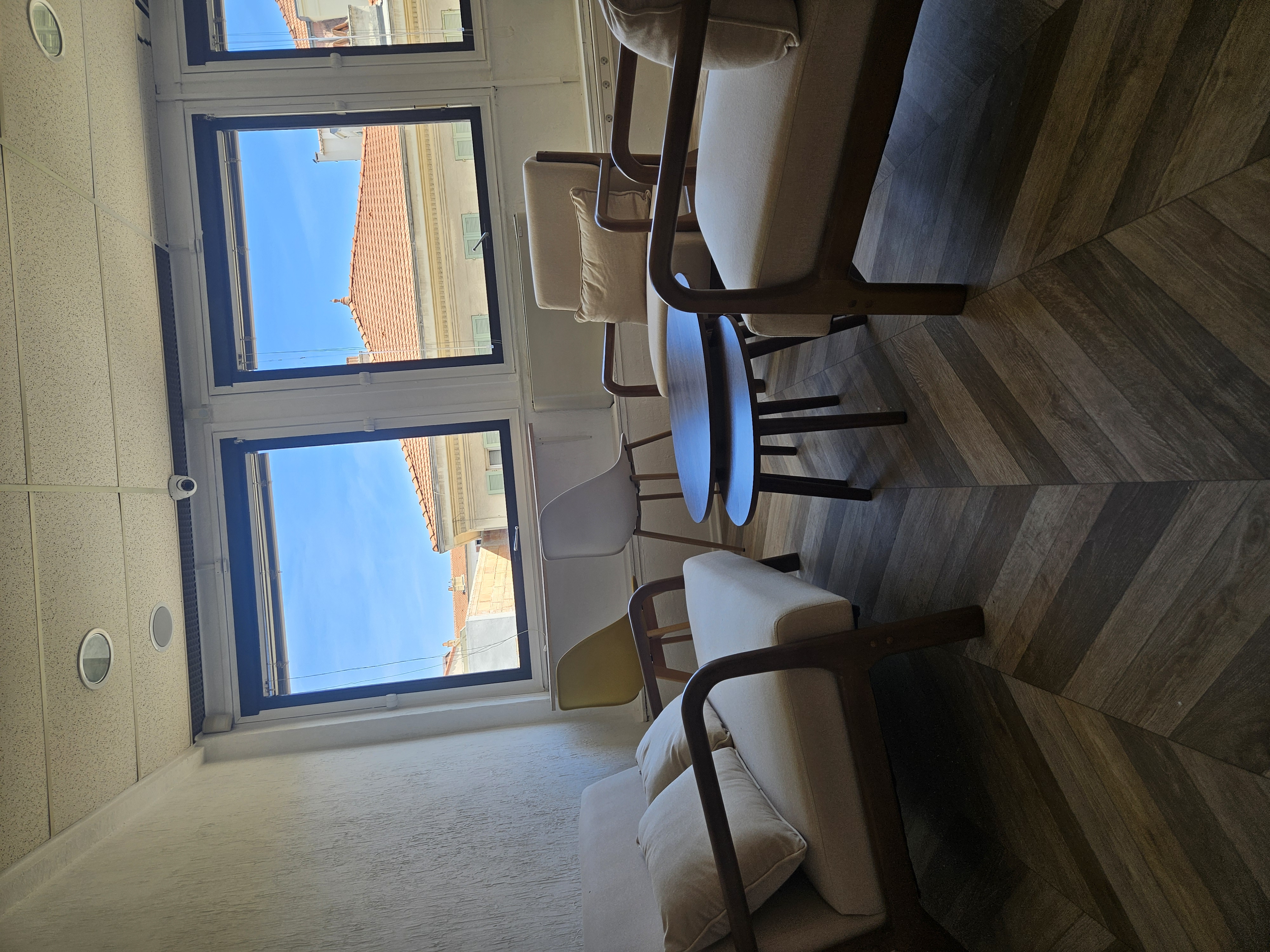 Salle privative pour groupe & reunion - journée 