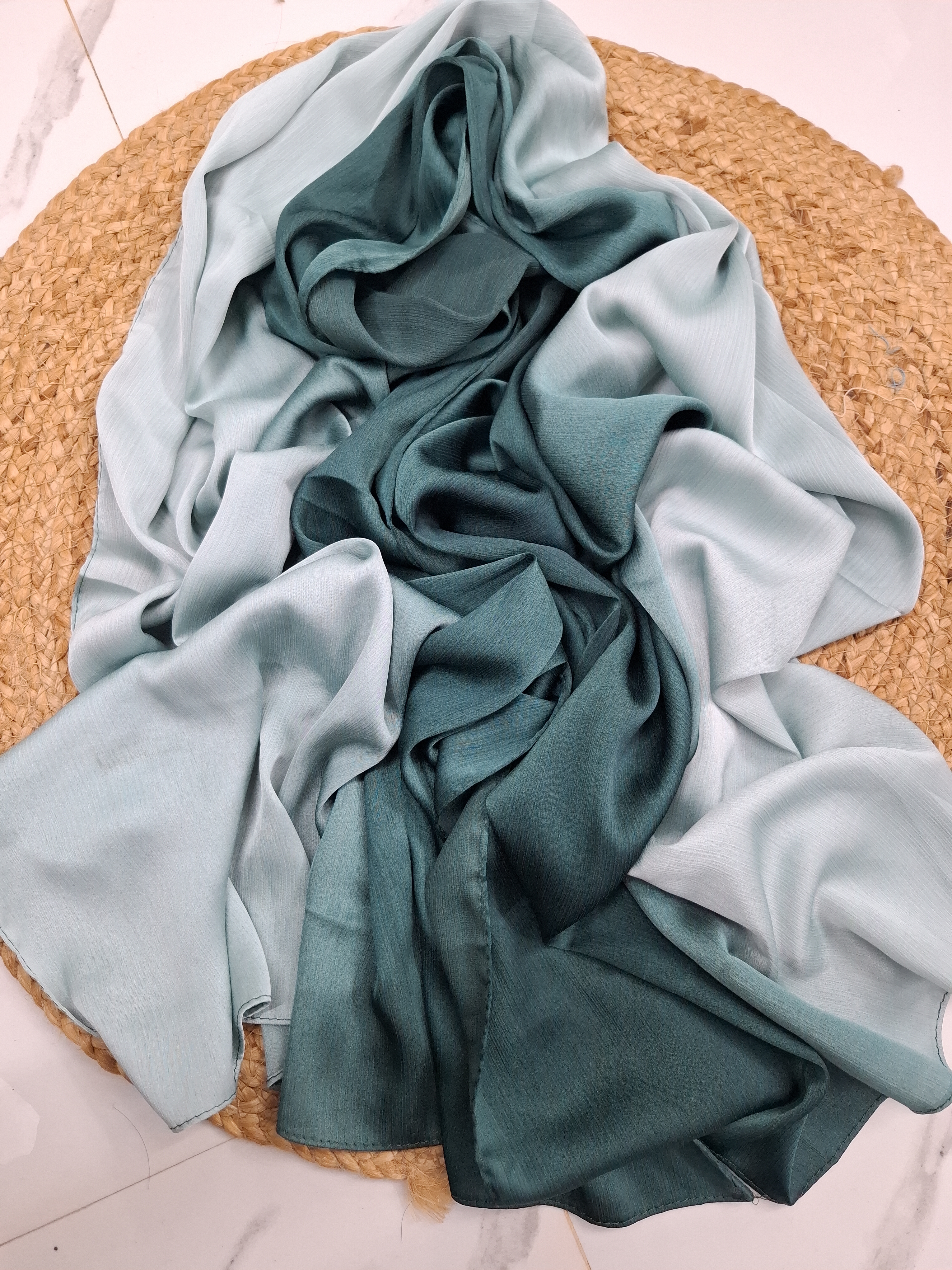 Ombre satin hijab