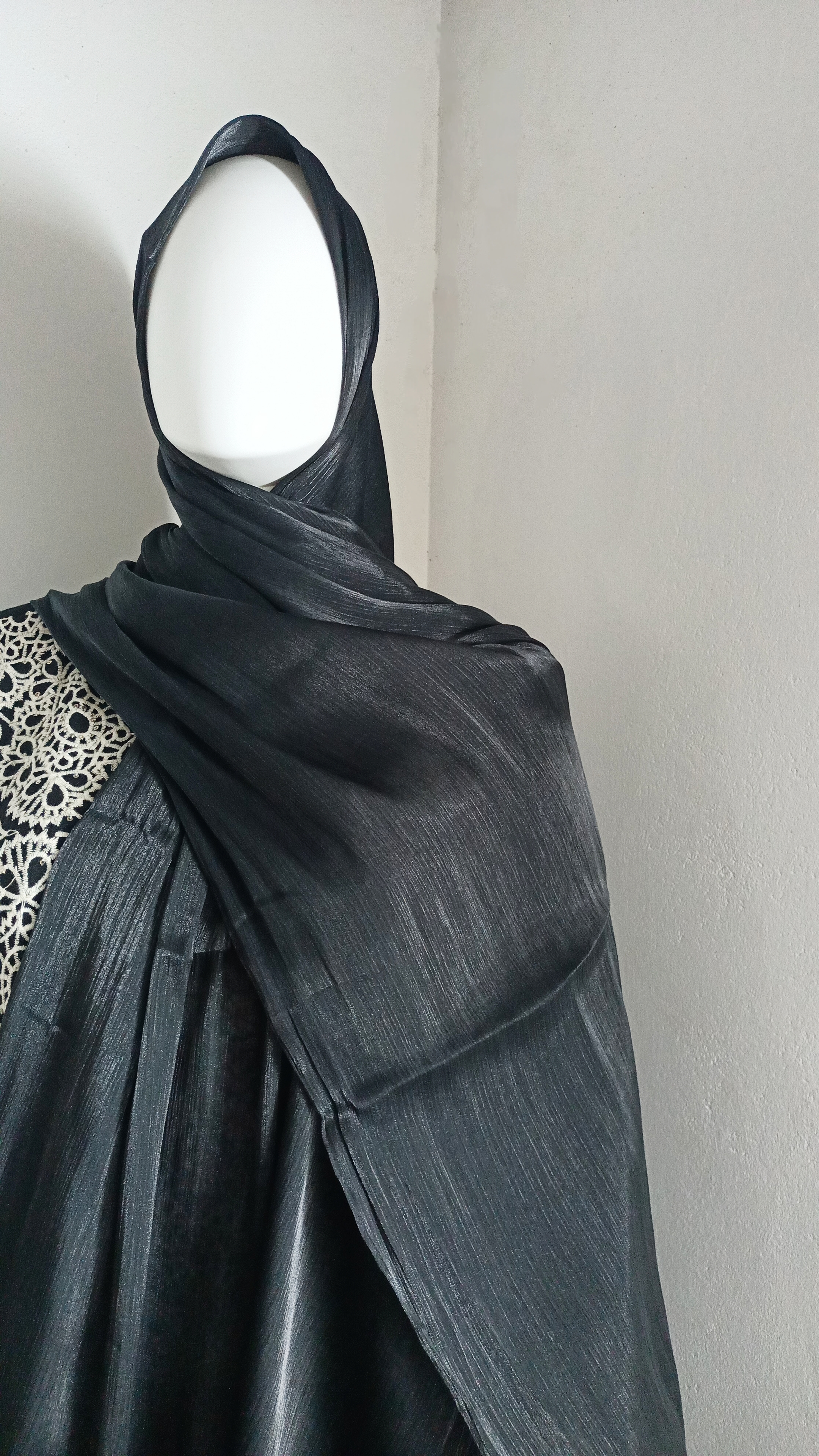 Soft Organza shimmer hijab