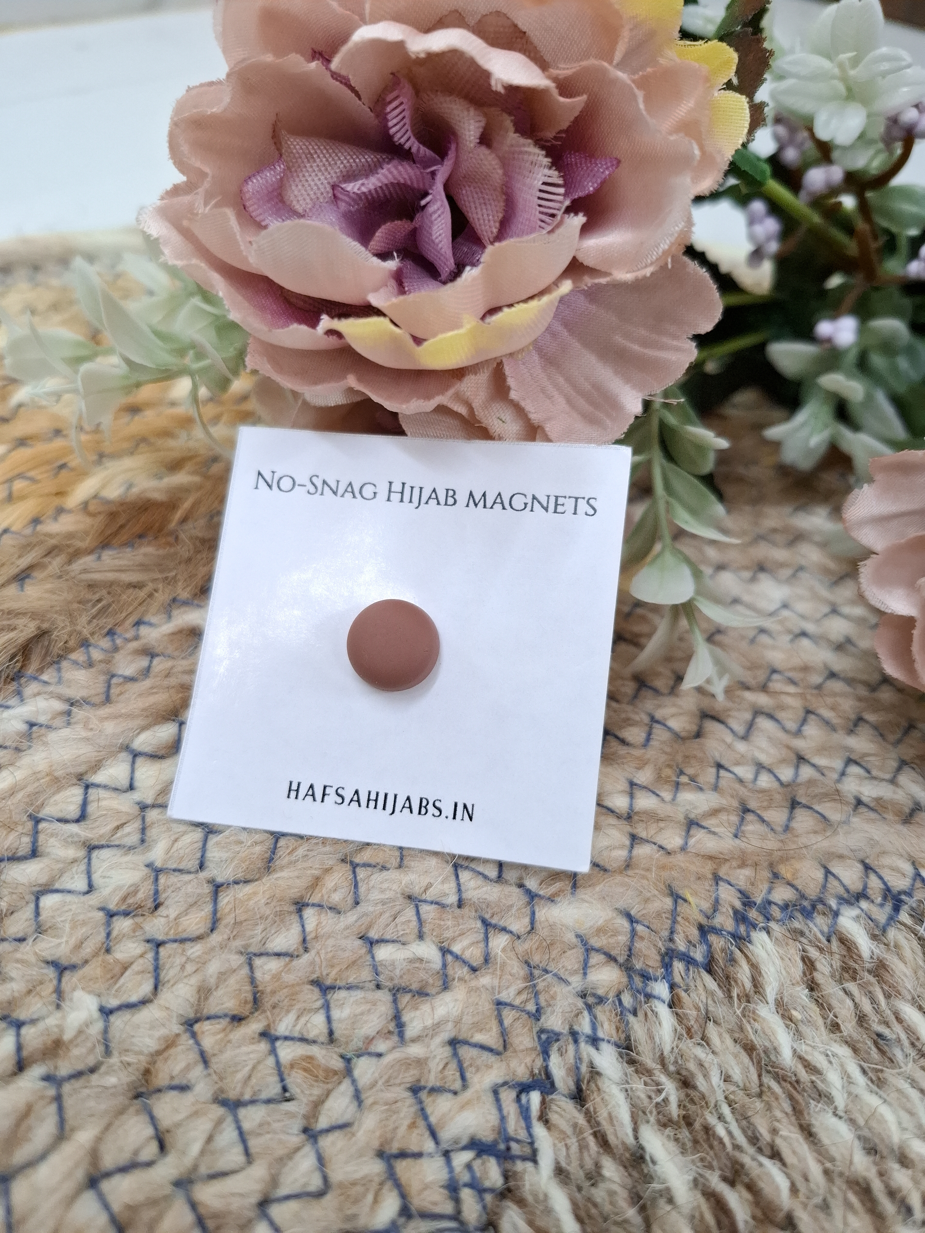 No-Snag Hijab Magnet (1 Pair)