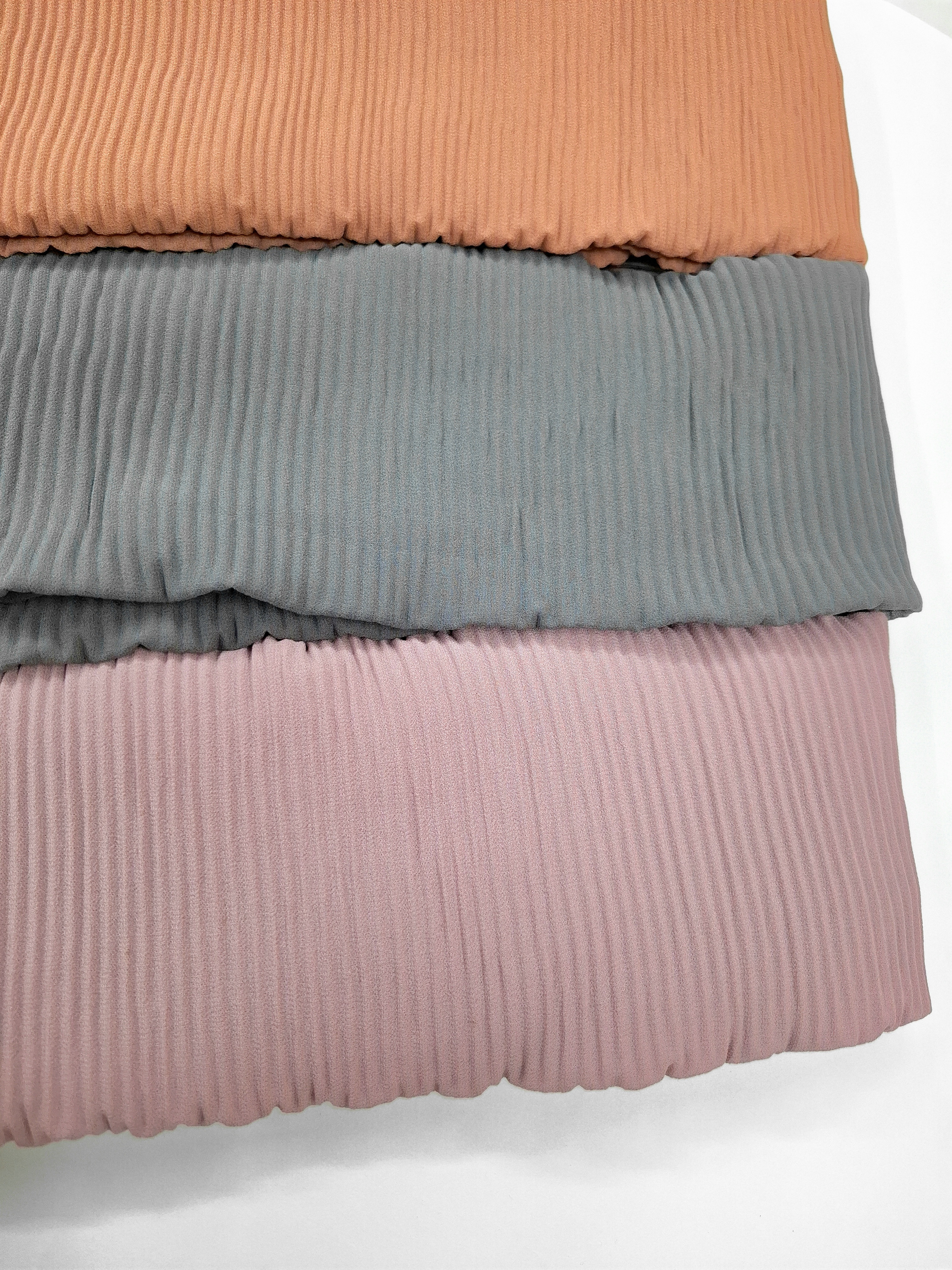 Soft Ribbed Georgette Hijab