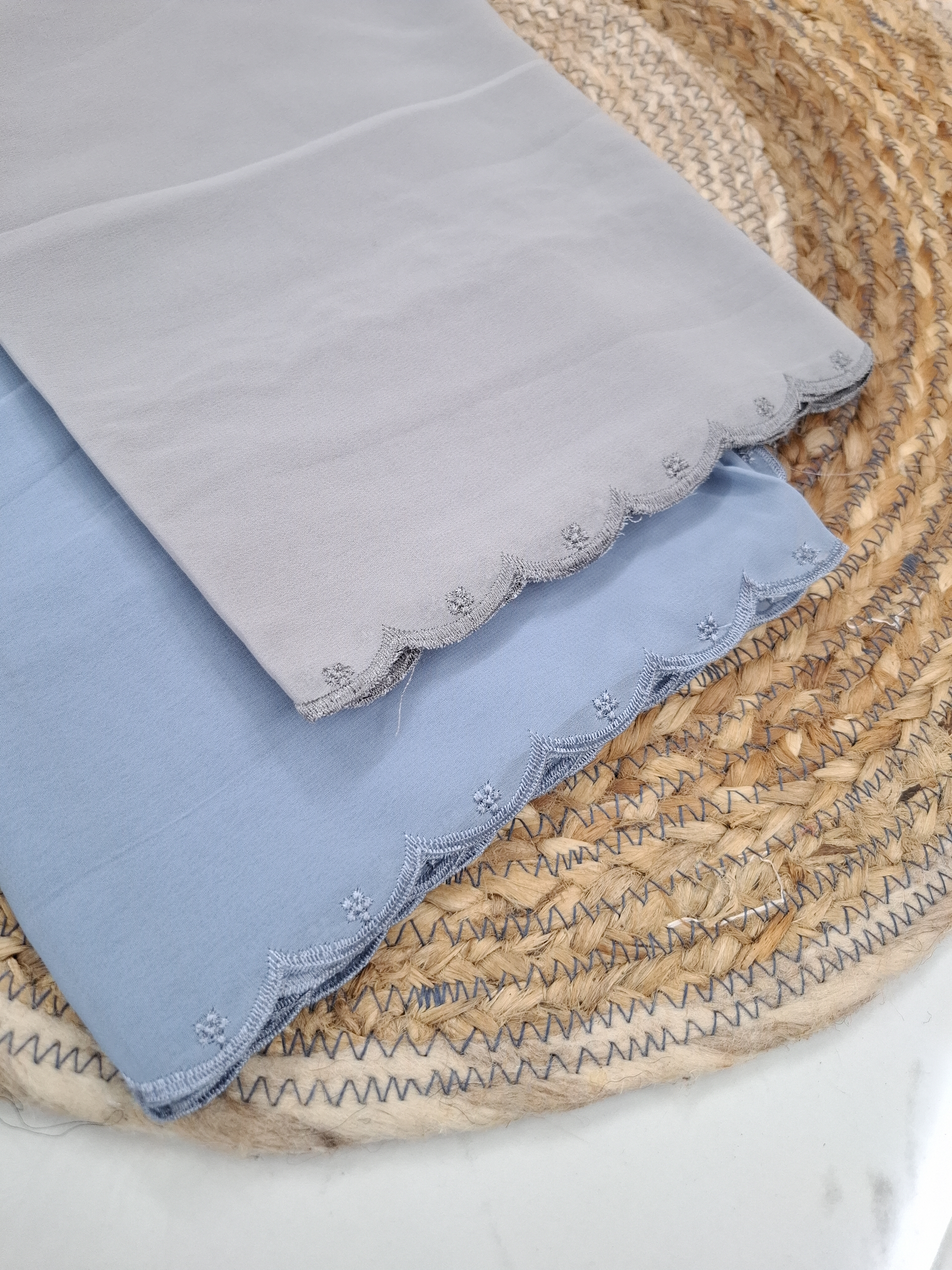 Embroidered Scallop Hijab