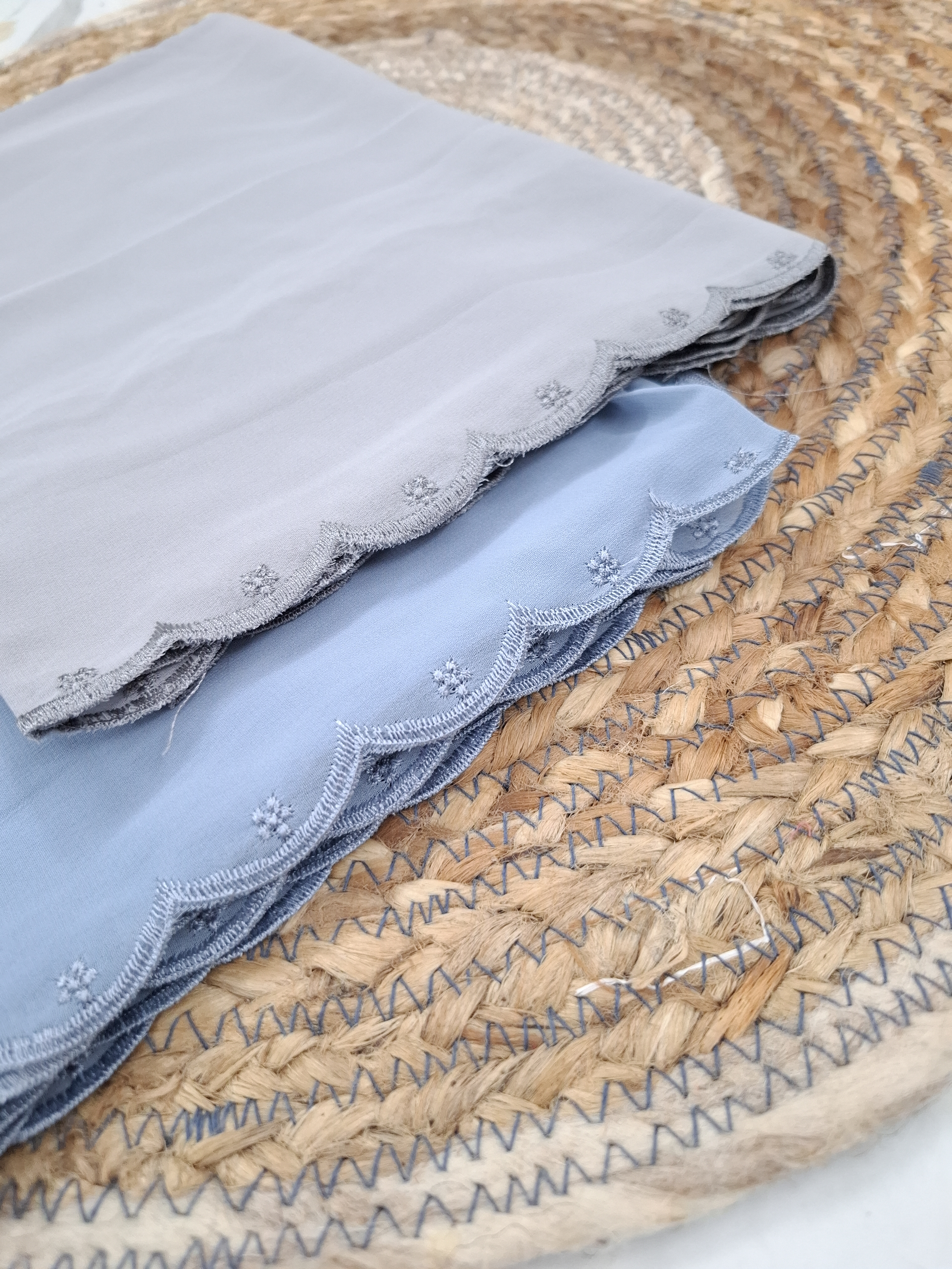 Embroidered Scallop Hijab