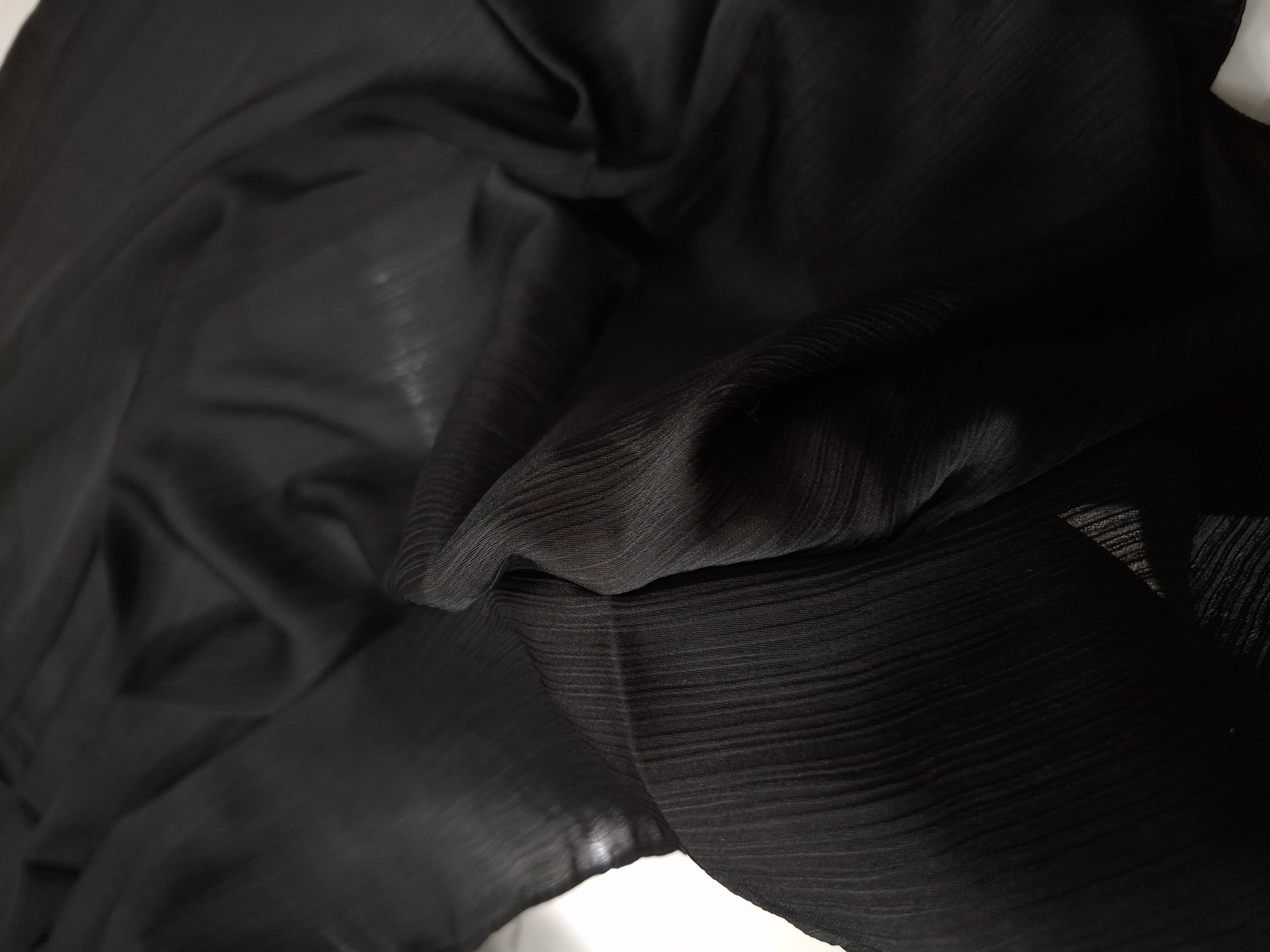 Black Crinkled Satin Hijab