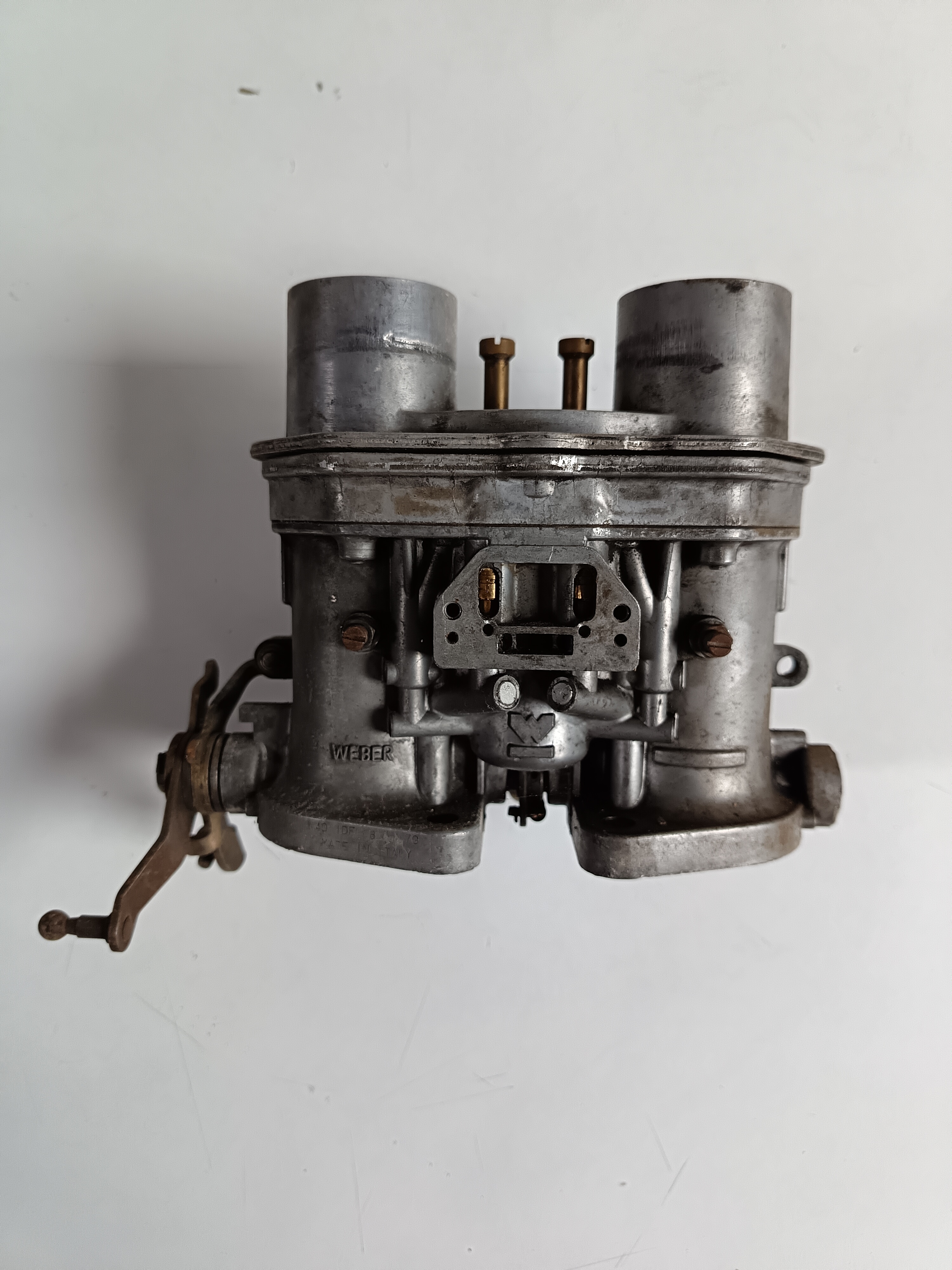 Corps de carburateur 40 idf weber pour pièces seulement