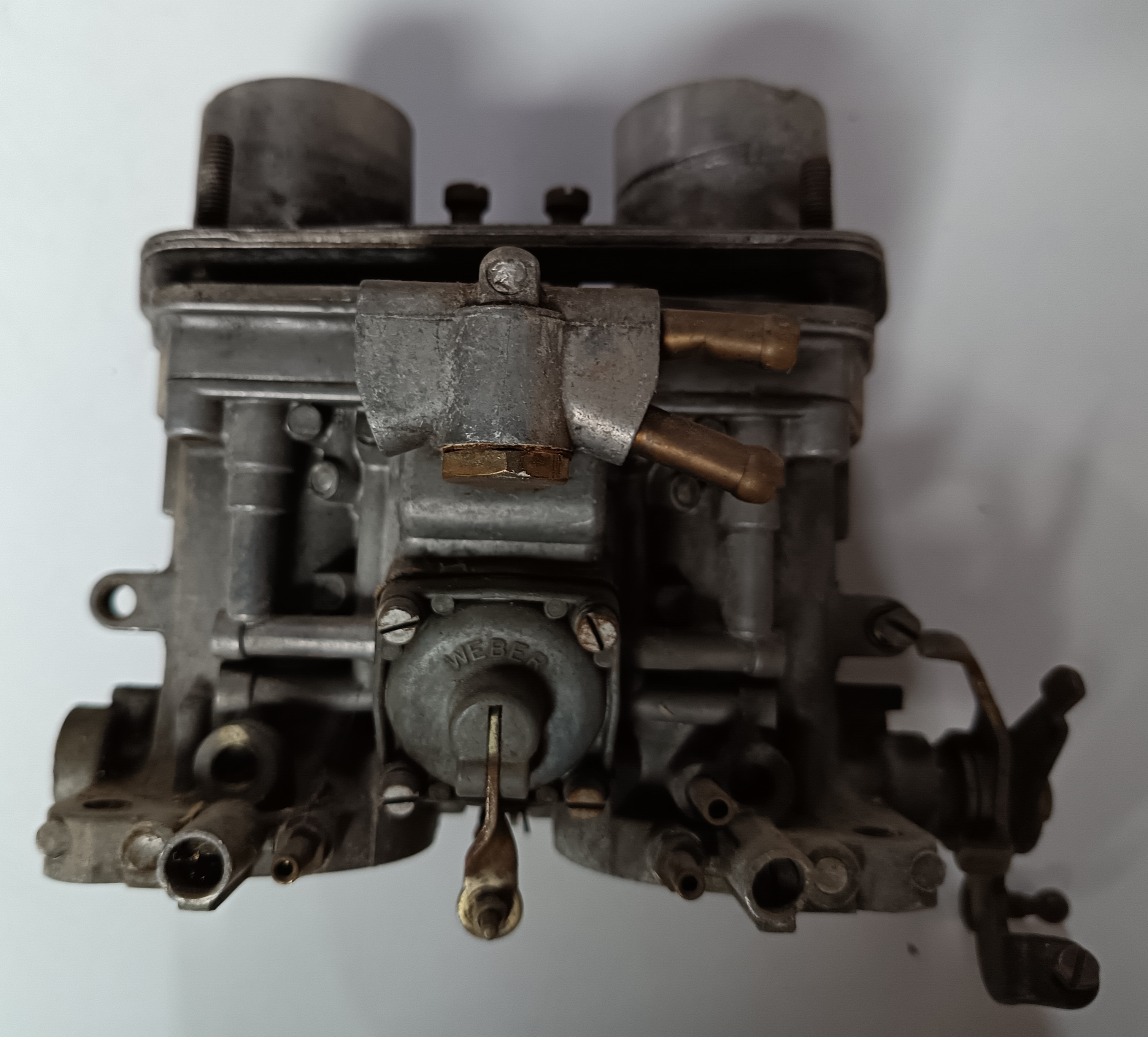 Corps de carburateur 40 idf weber pour pièces seulement 