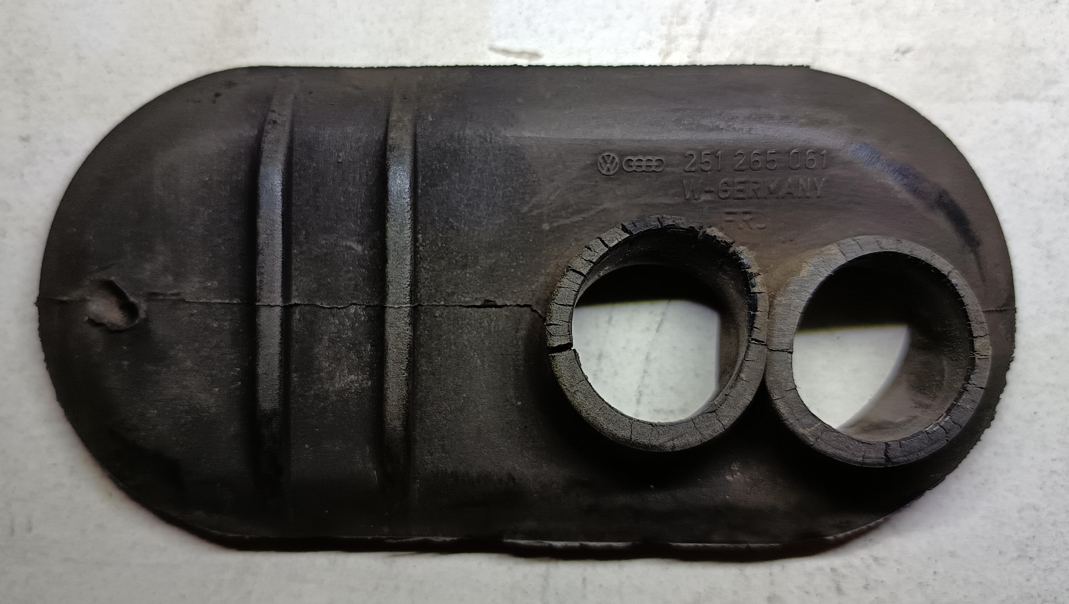 passe cloison Durite de chauffage avant vw transporter t3