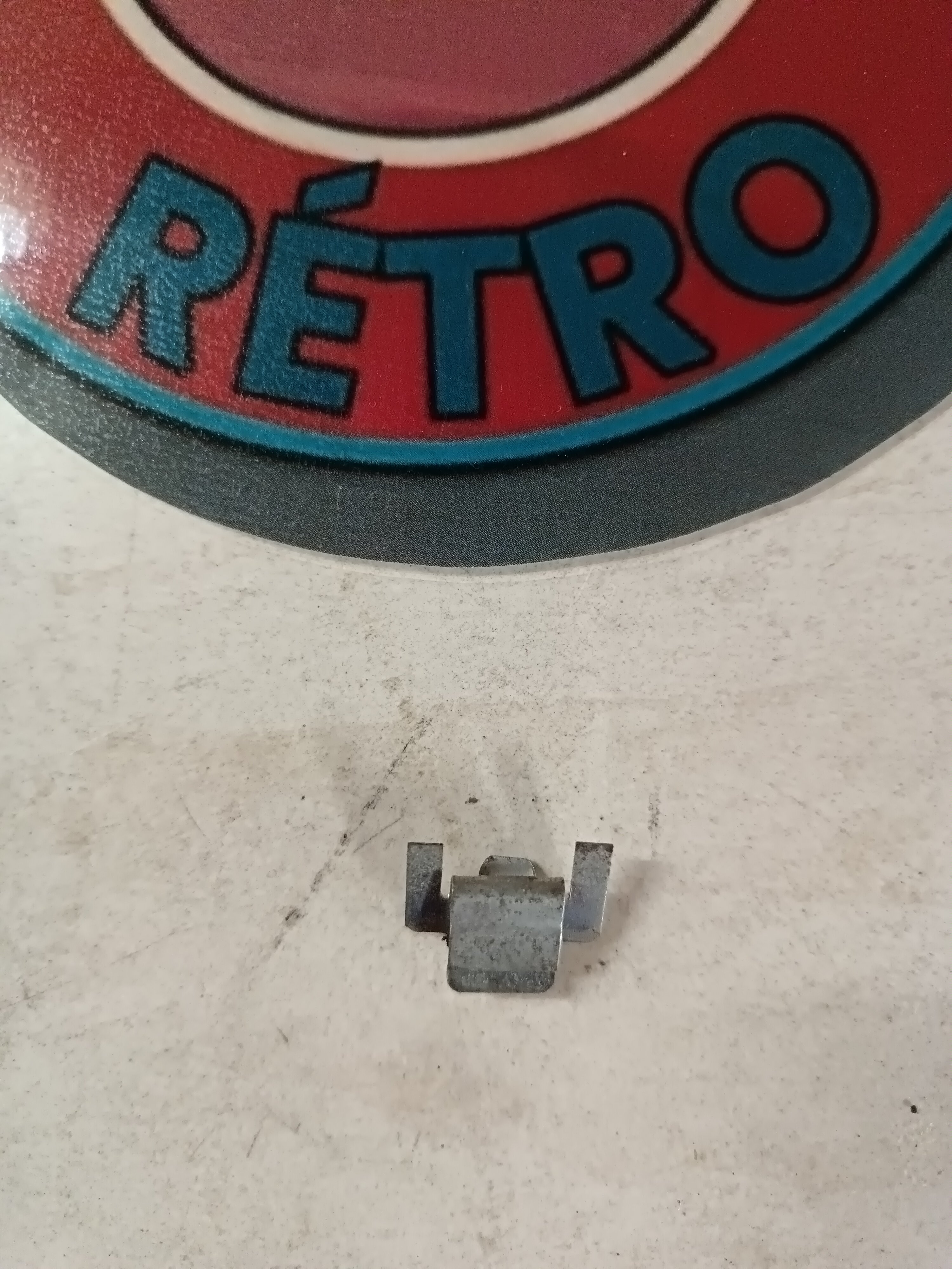 Clips de fixation lèche vitre vw Transporter T3 / T25 