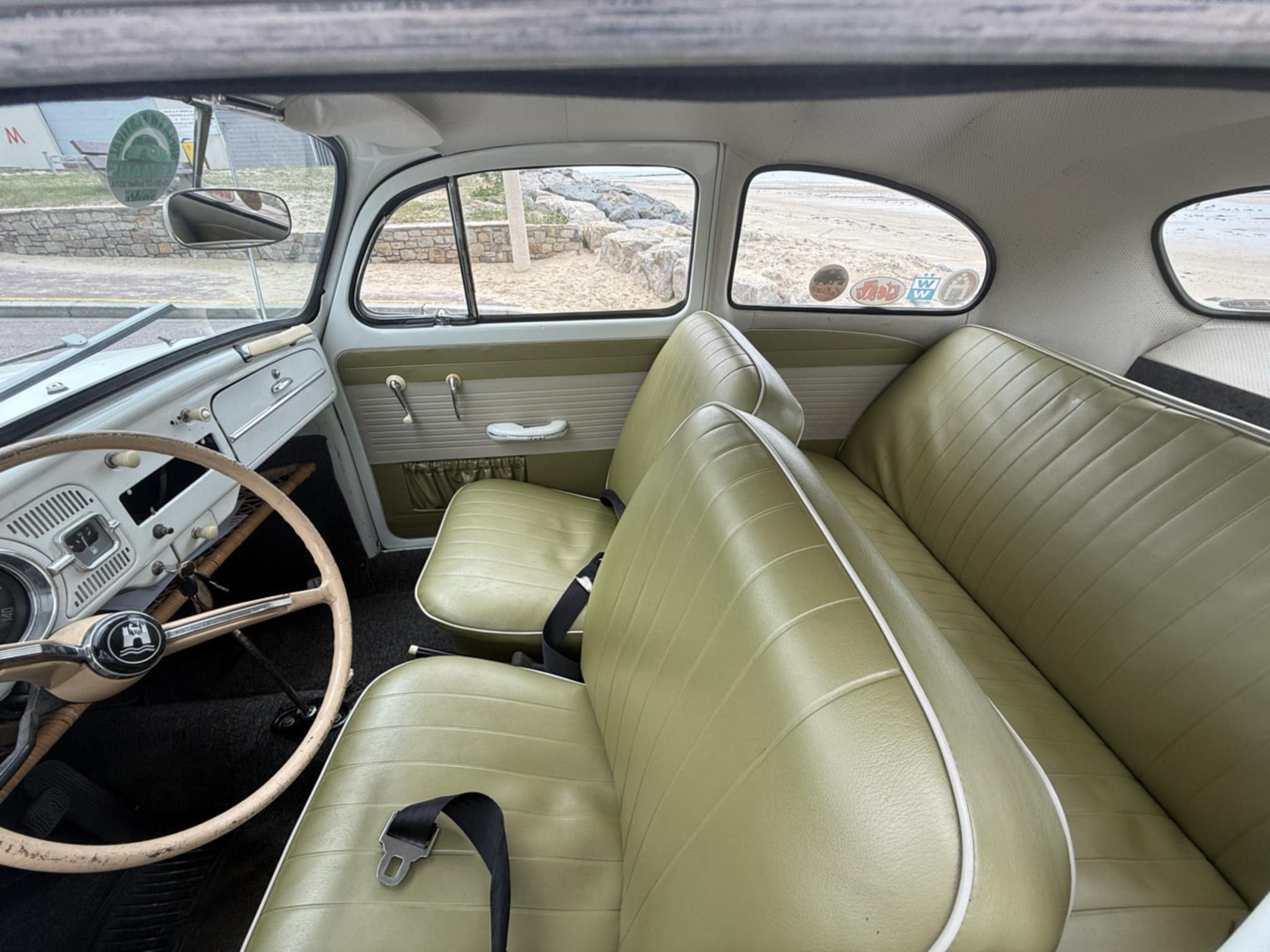 Coccinelle 1200 de 63